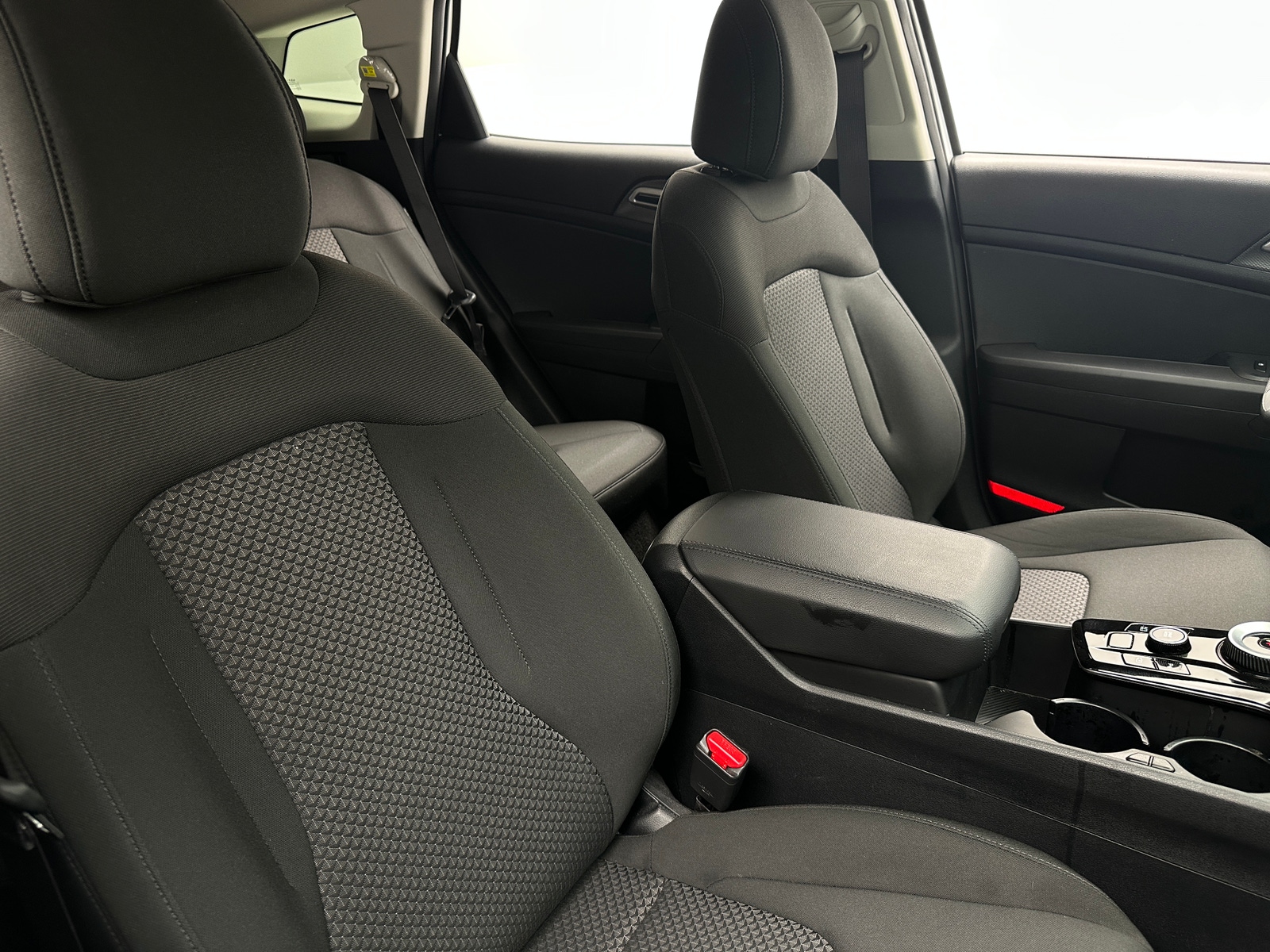 Thumbnail: 2024 Kia Sportage - 2