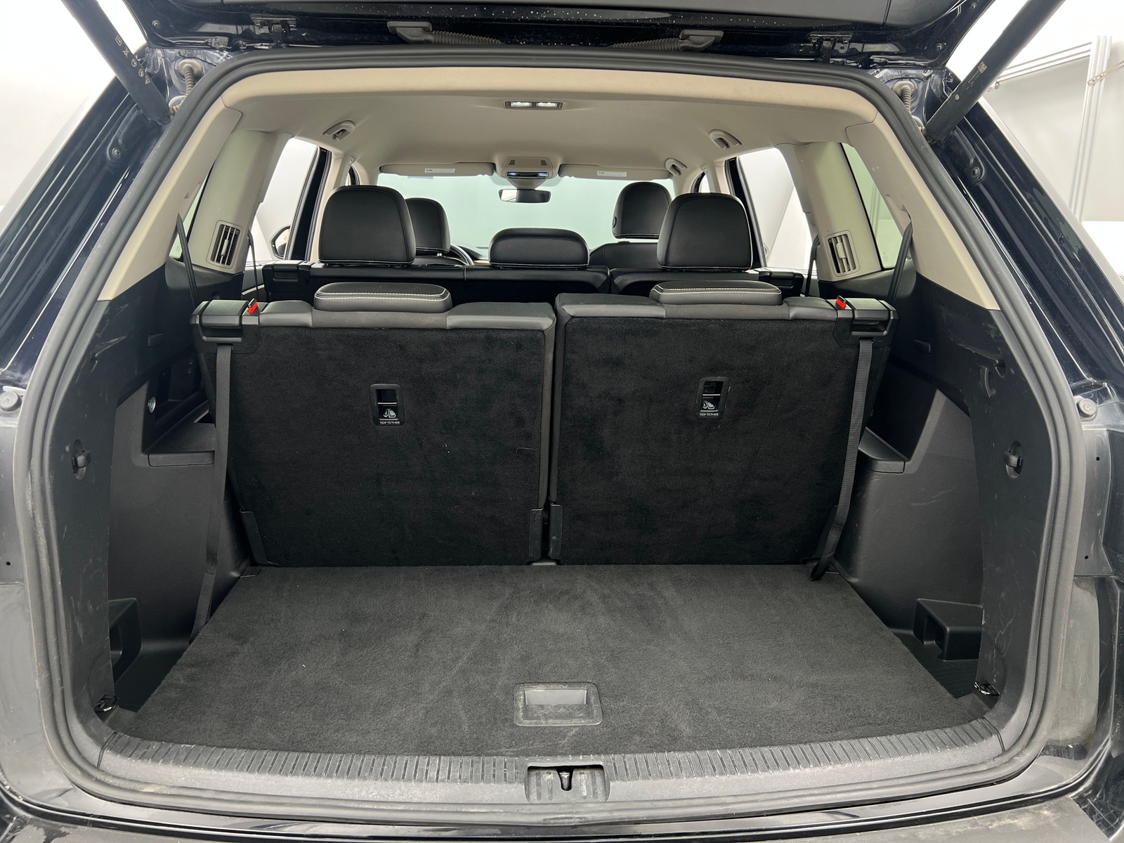 Thumbnail: 2024 Volkswagen Atlas - 6