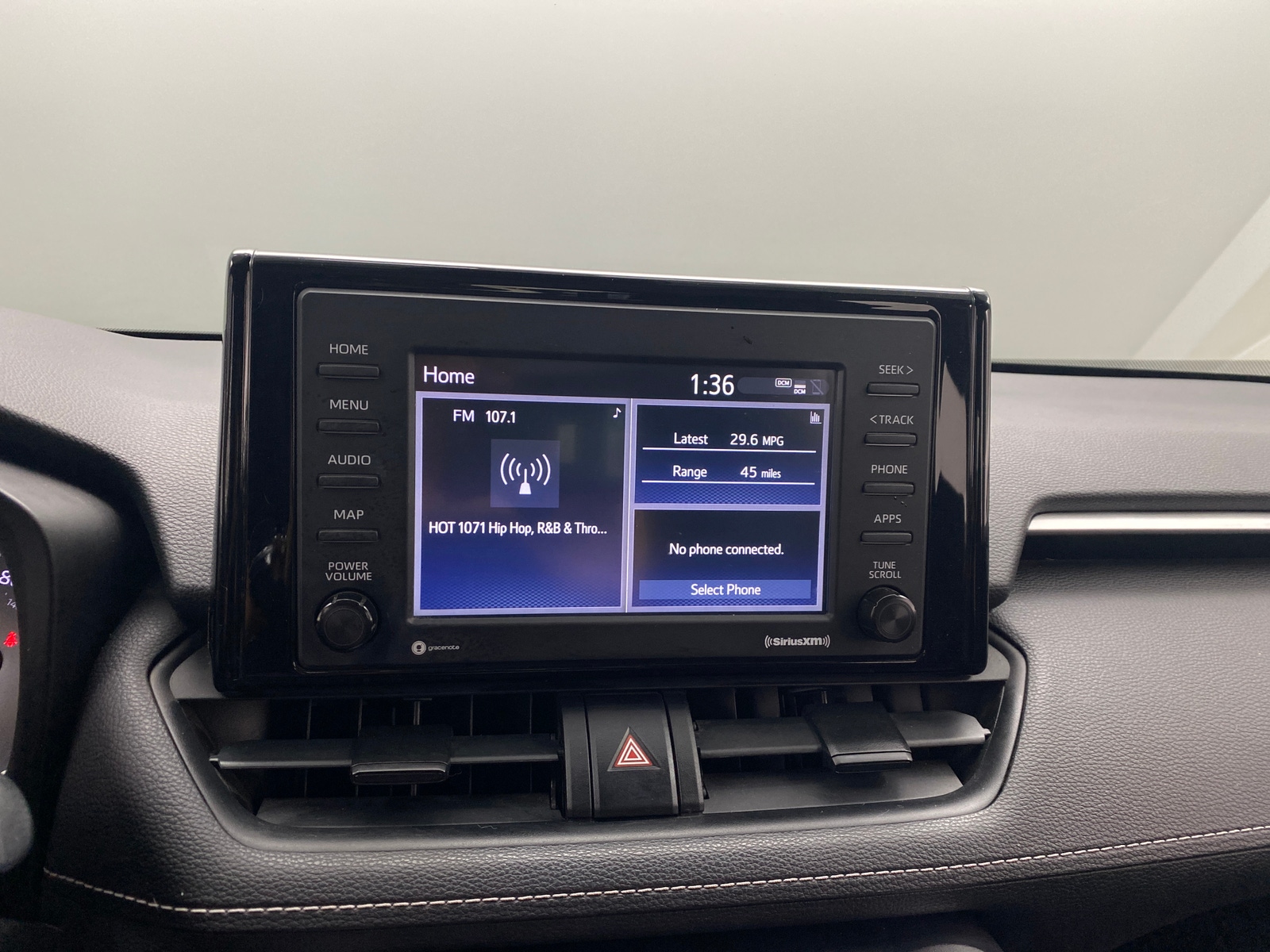 Thumbnail: 2021 Toyota RAV4 - 4