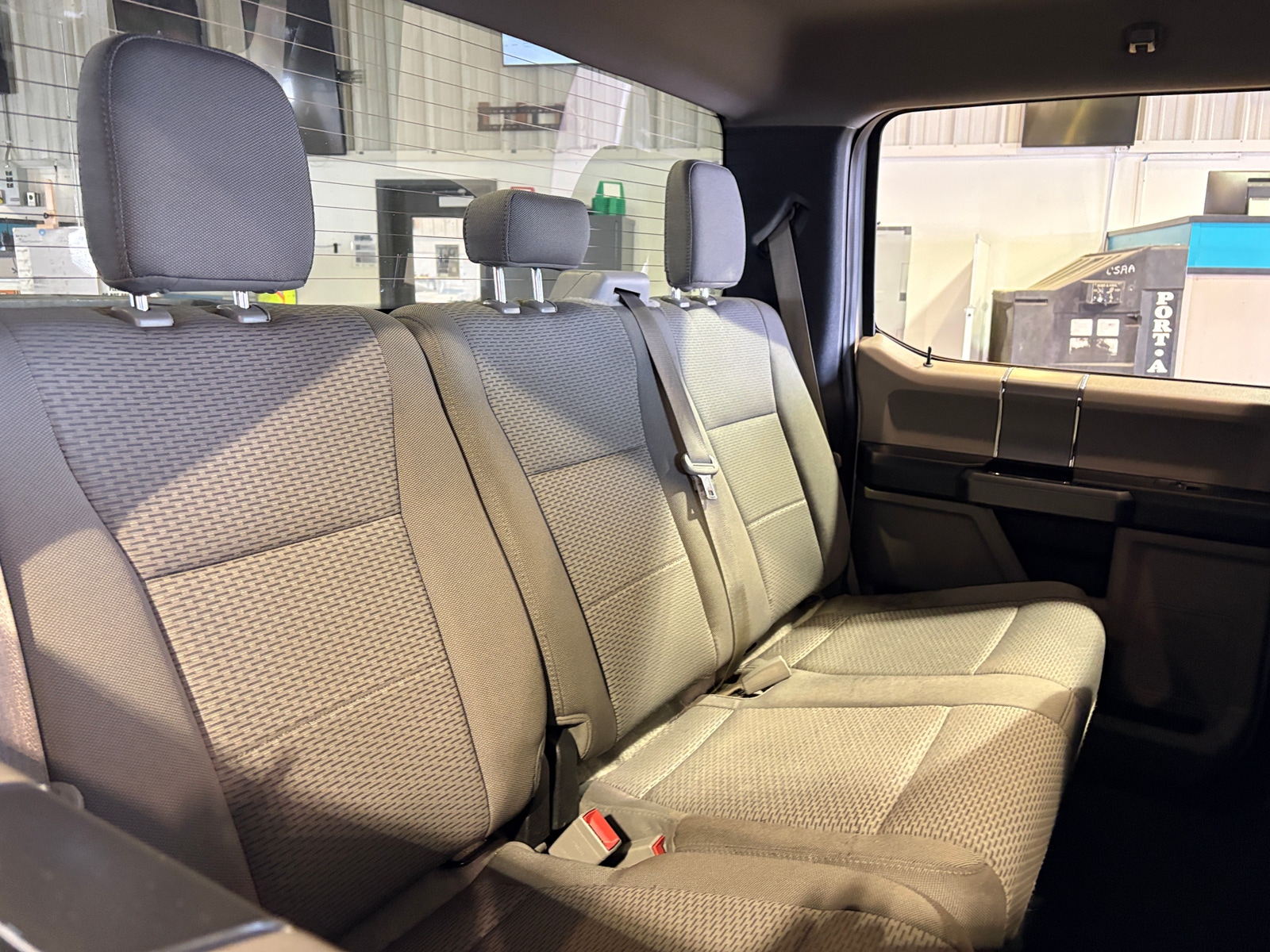 Thumbnail: 2020 Ford Econoline - 6