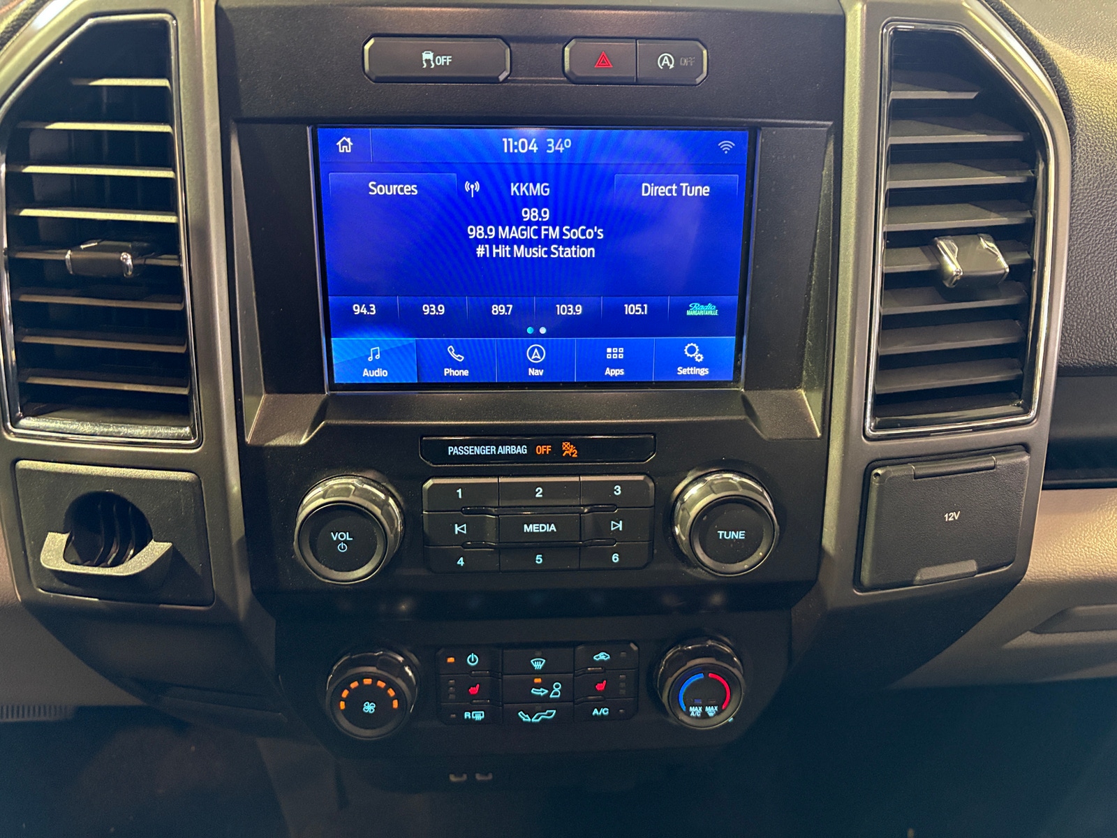 Thumbnail: 2020 Ford Econoline - 4