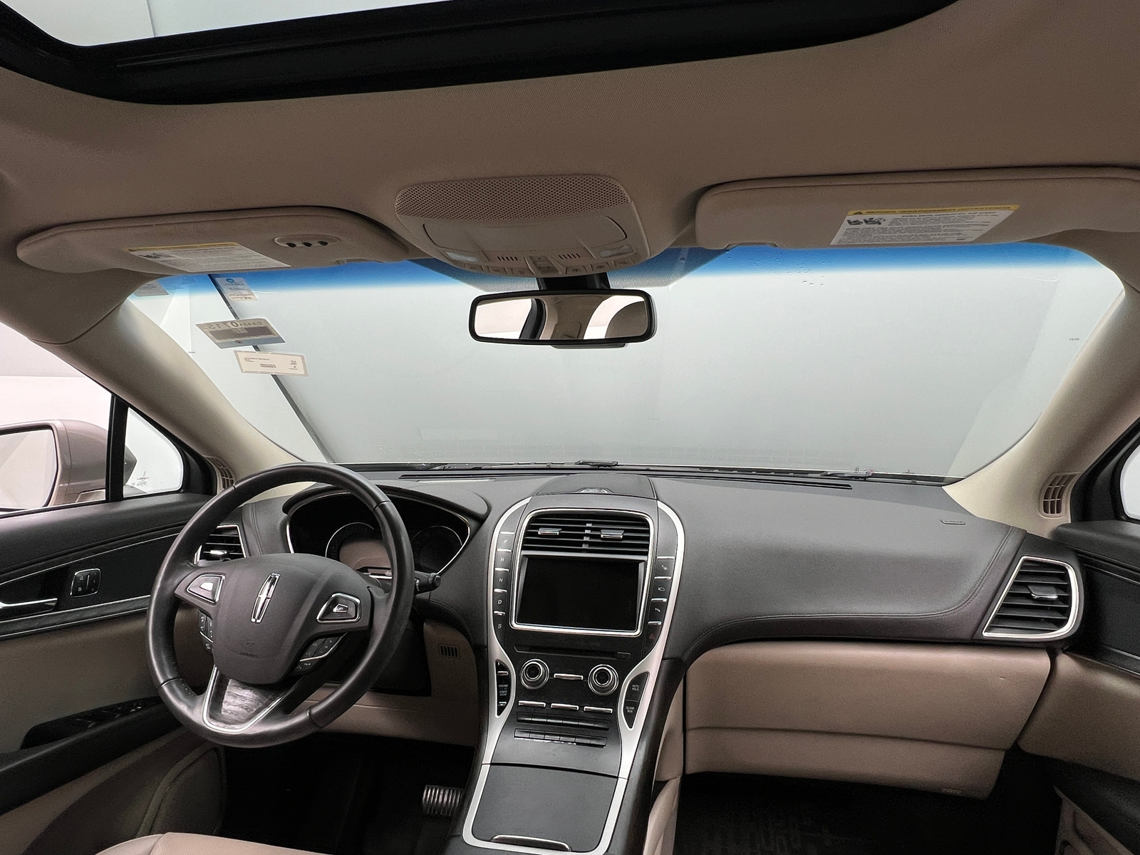 Thumbnail: 2018 Lincoln MKX - 2