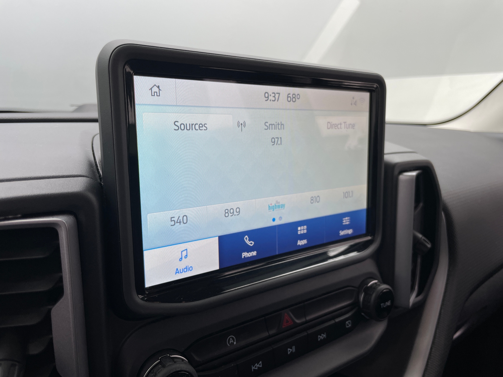 Thumbnail: 2021 Ford Bronco Sport - 3