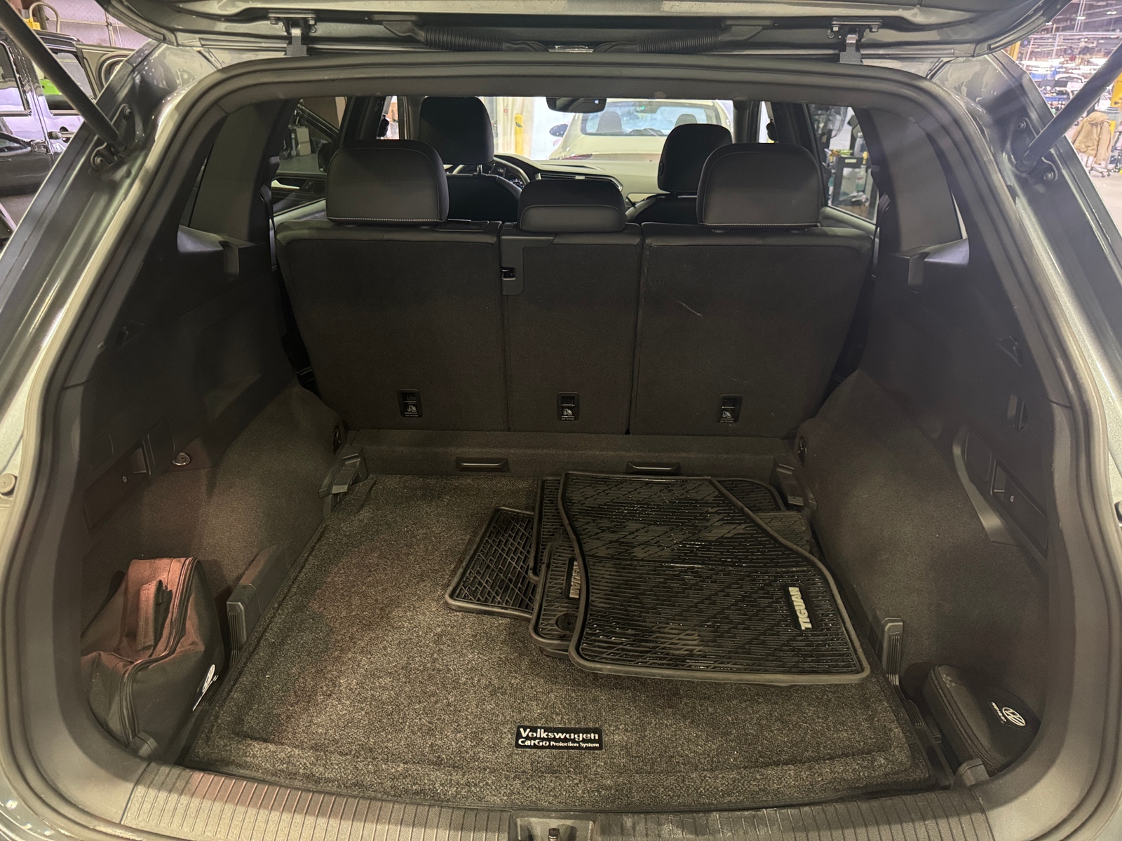 Thumbnail: 2021 Volkswagen Tiguan - 6