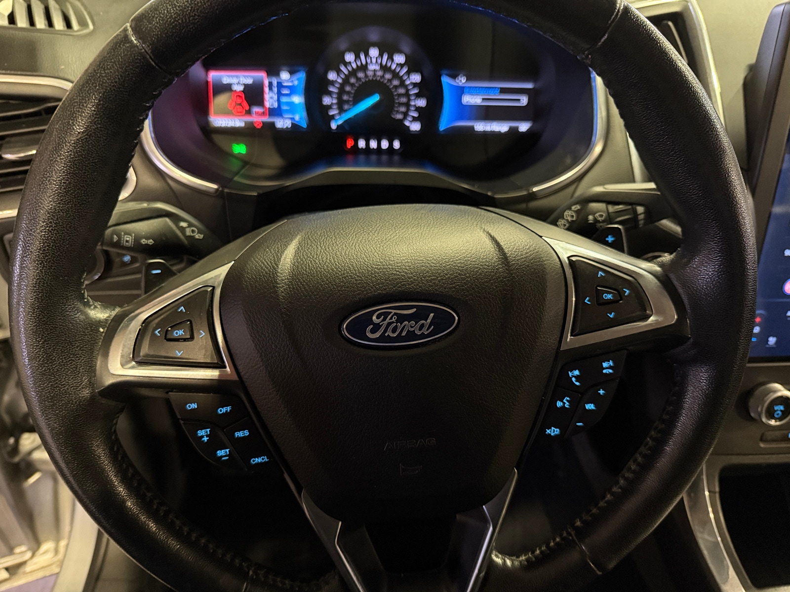 Thumbnail: 2021 Ford Edge - 4