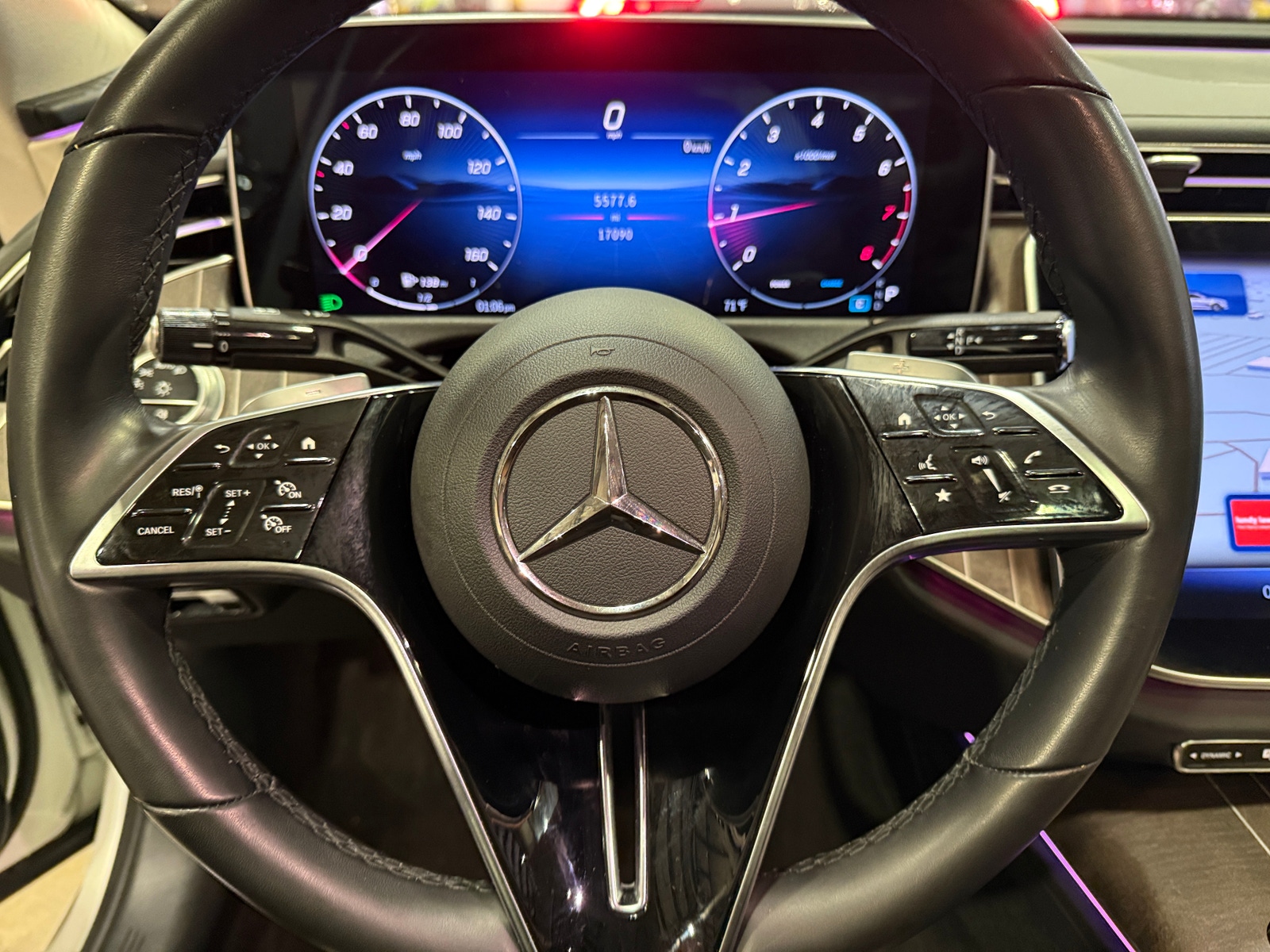 Thumbnail: 2025 Mercedes-Benz E-Class - 4