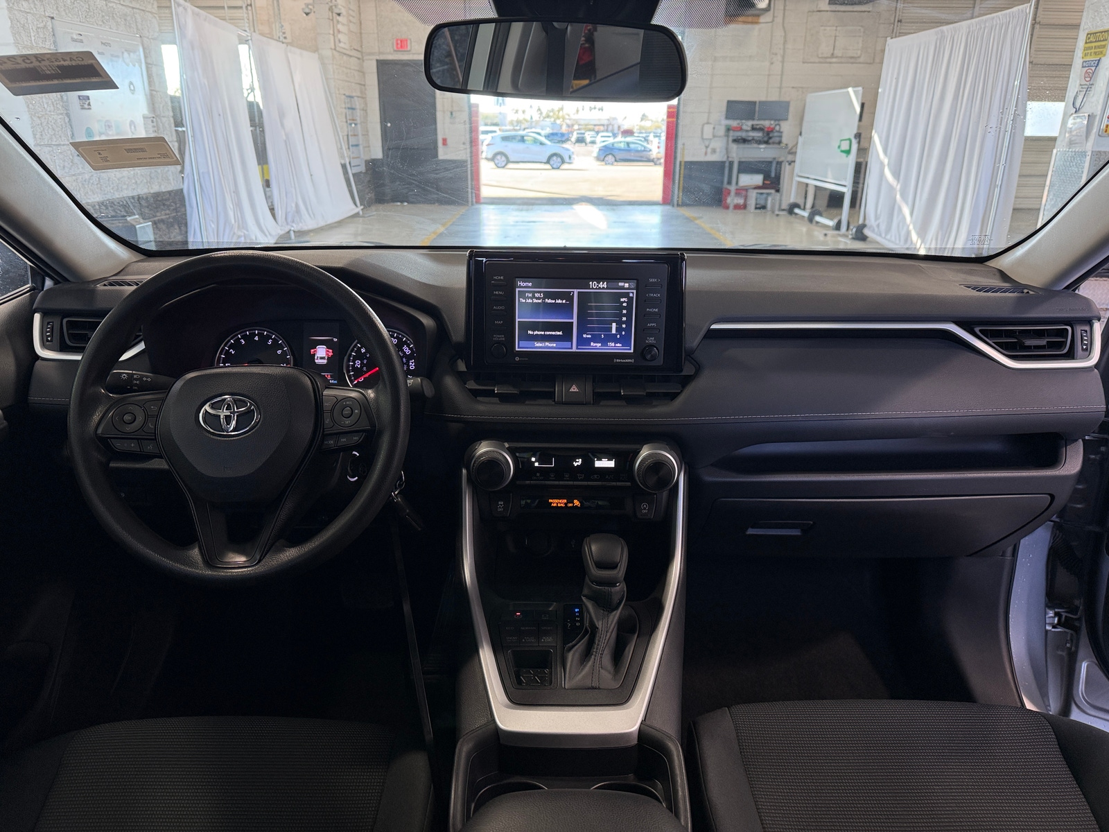 Thumbnail: 2021 Toyota RAV4 - 3