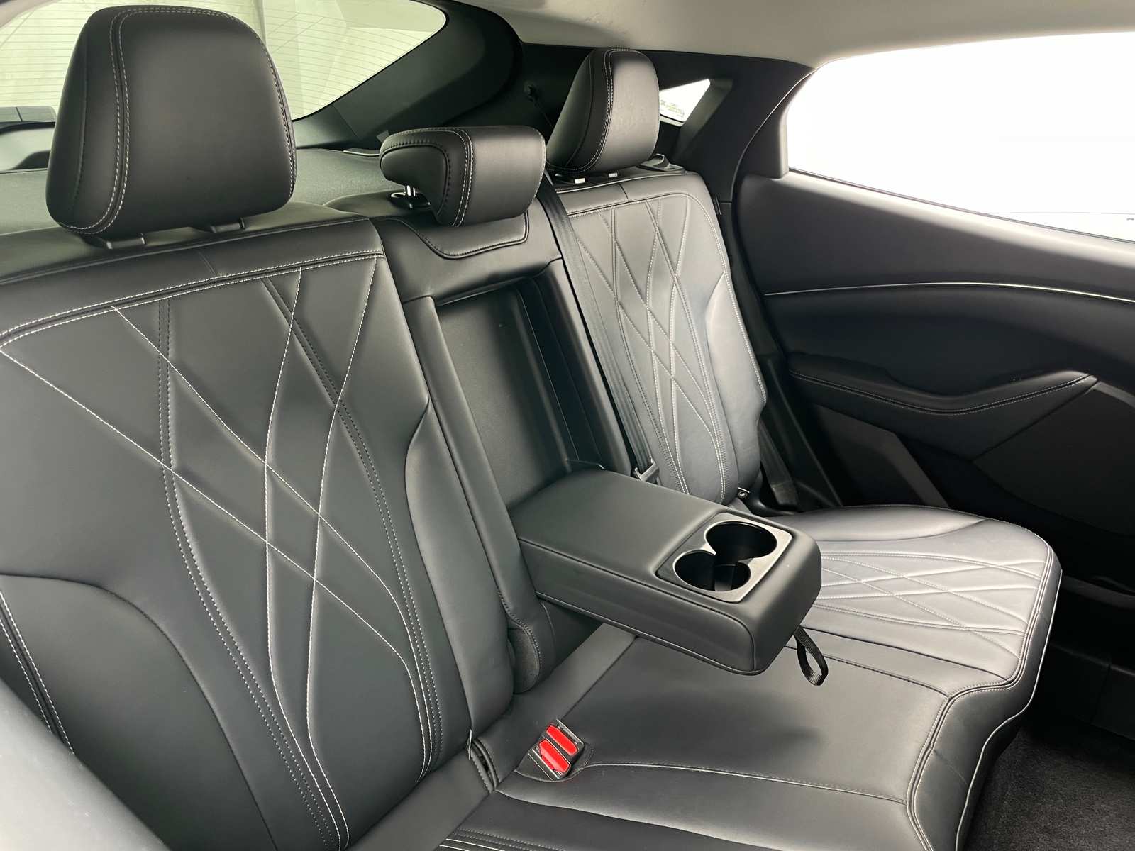 Thumbnail: 2022 Ford Mustang Mach-E - 5