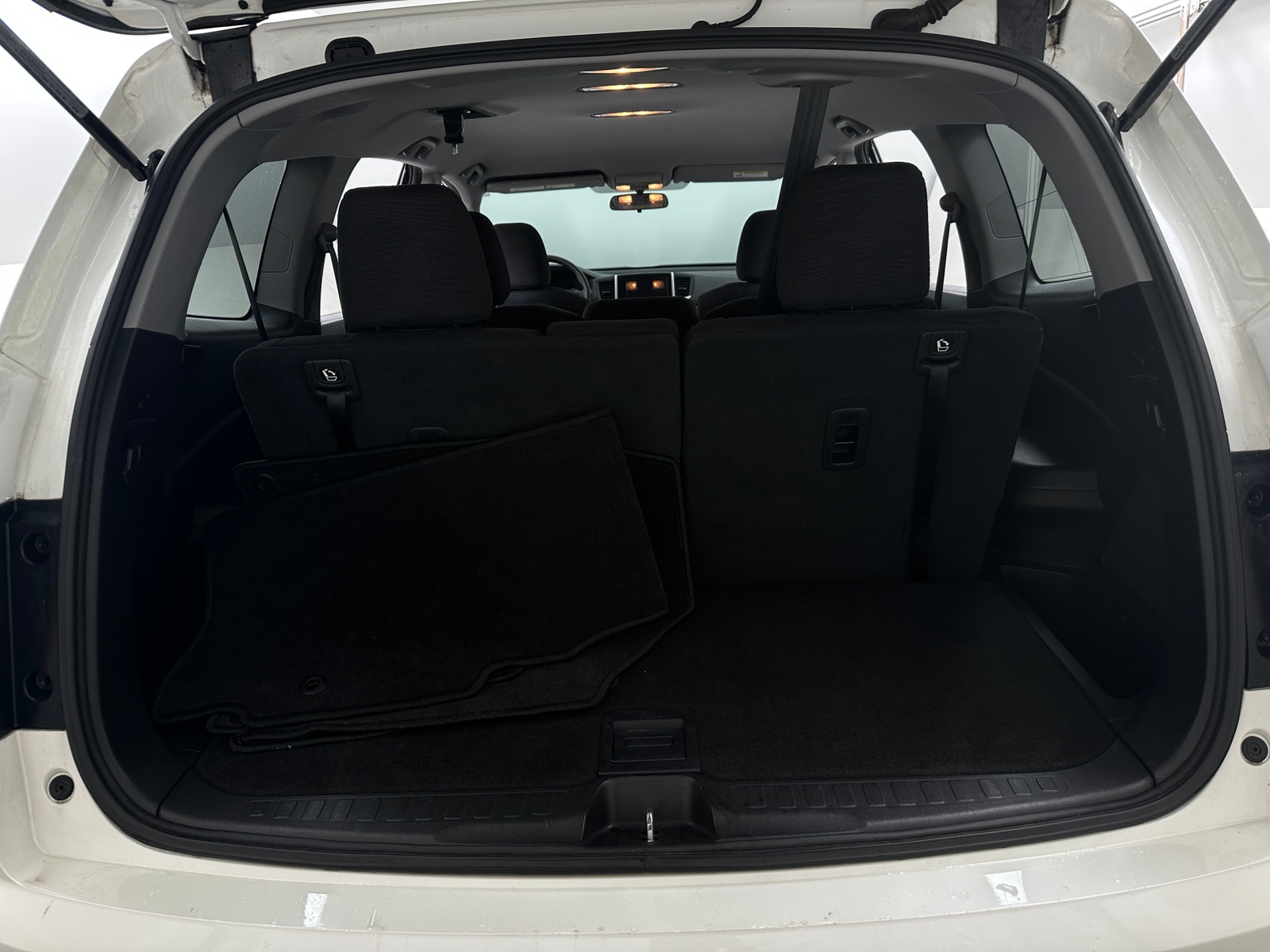 Thumbnail: 2018 Honda Pilot - 7