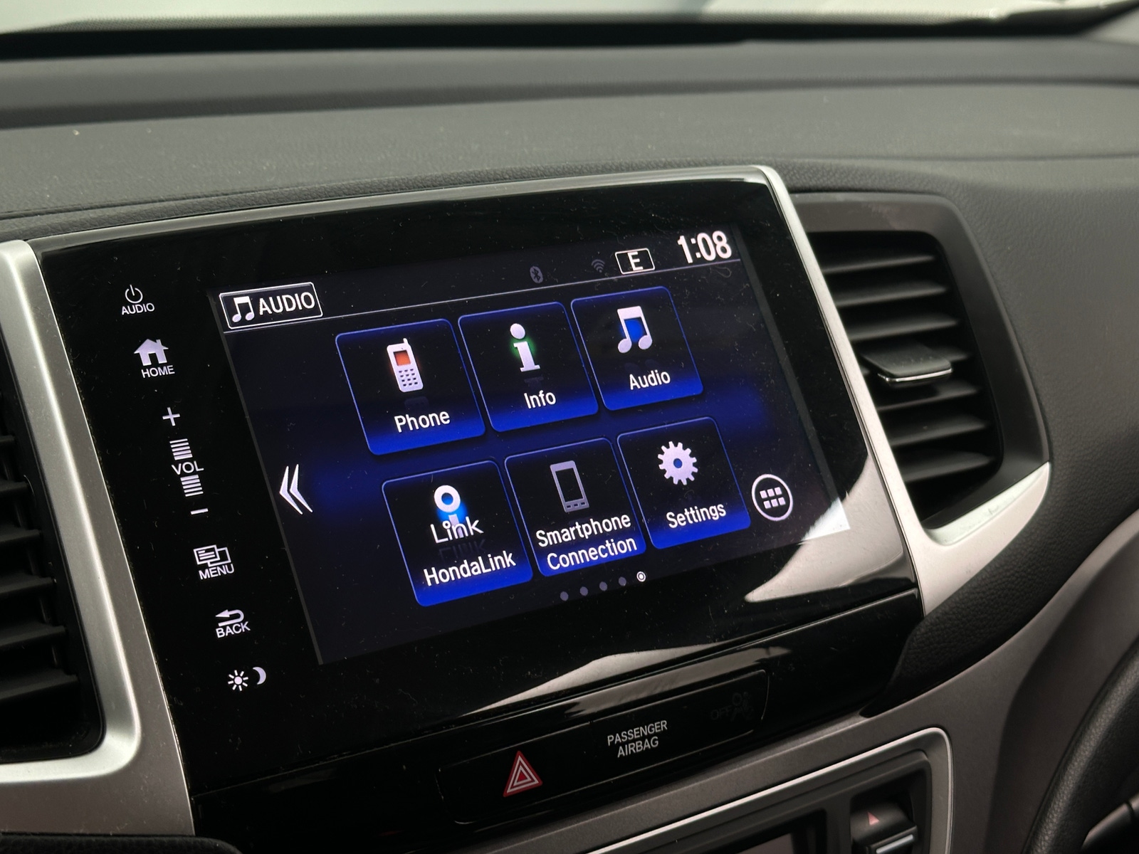 Thumbnail: 2018 Honda Pilot - 4