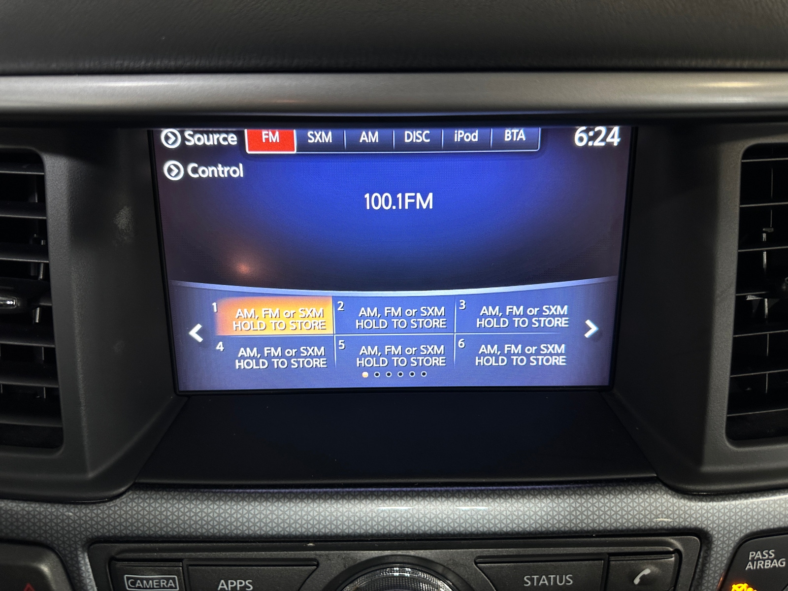 Thumbnail: 2019 Nissan Pathfinder - 4