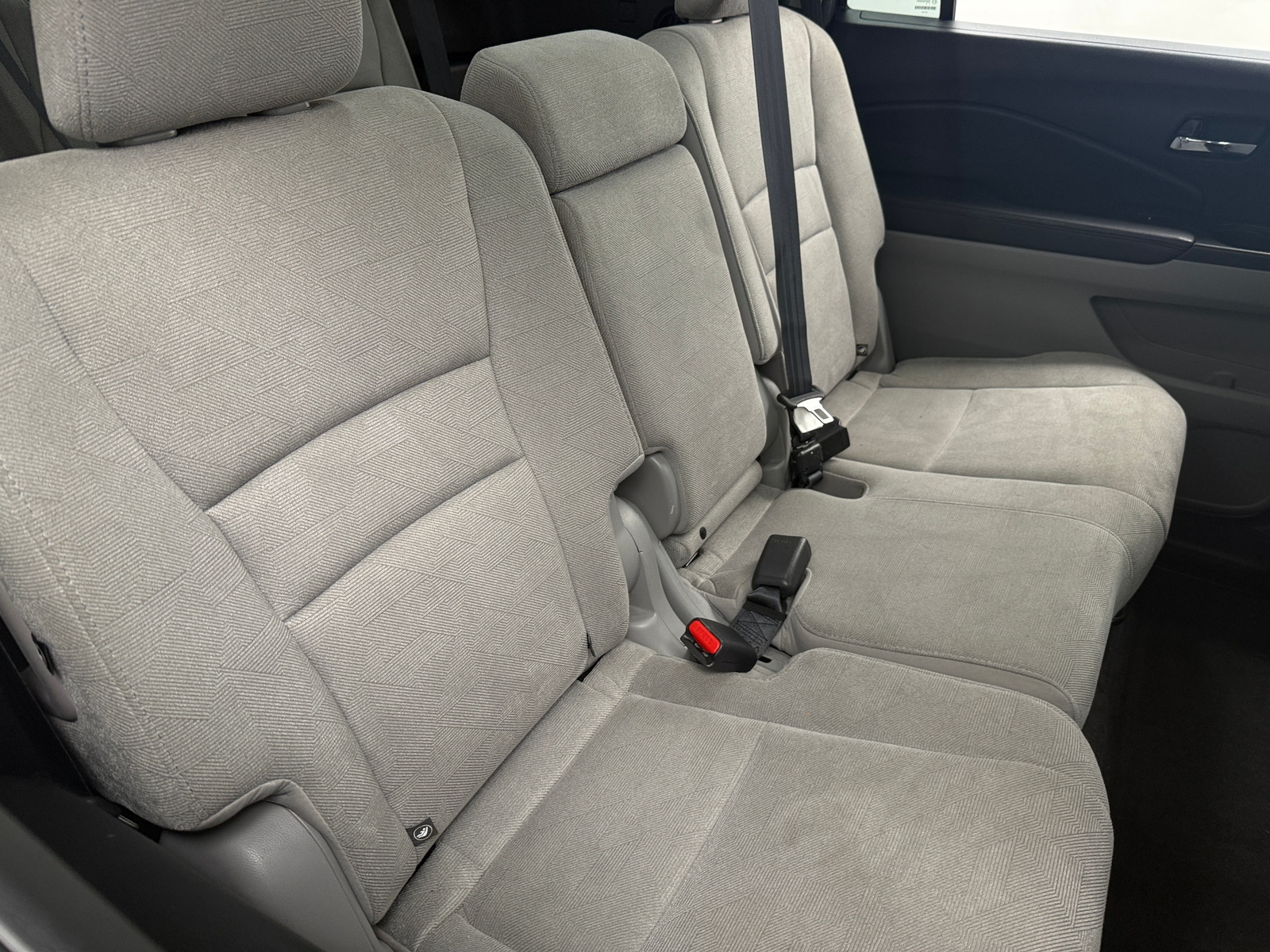 Thumbnail: 2019 Honda Pilot - 6