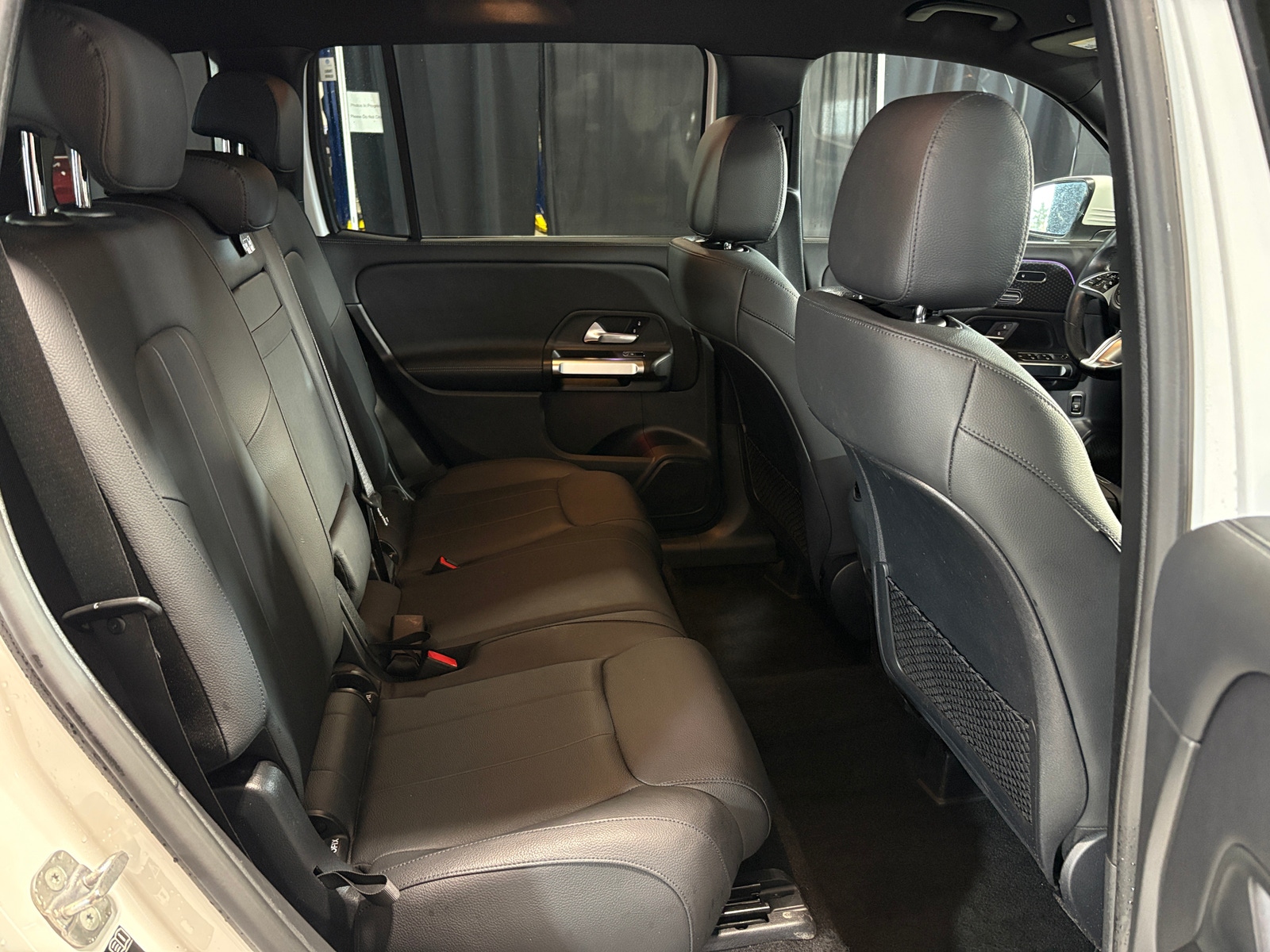 Thumbnail: 2024 Mercedes-Benz GLB - 5