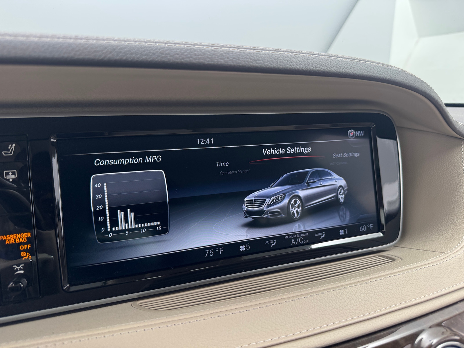 Thumbnail: 2016 Mercedes-Benz S-Class - 3