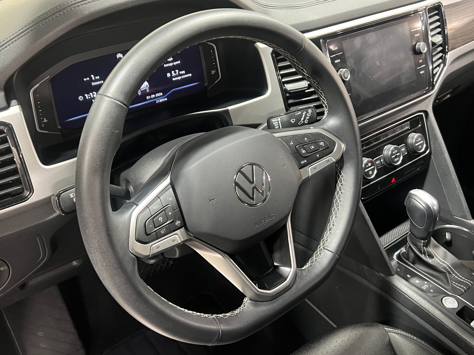 Thumbnail: 2023 Volkswagen Atlas - 4