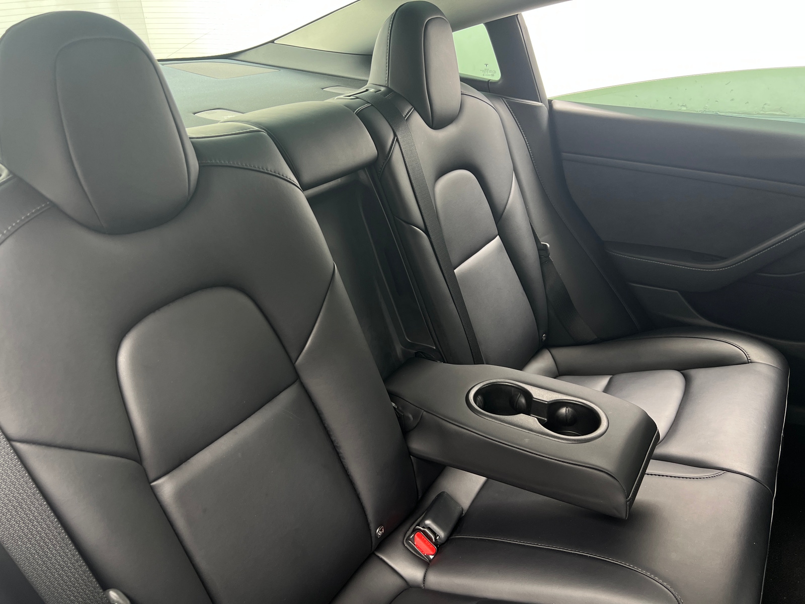 Thumbnail: 2022 Tesla Model 3 - 6