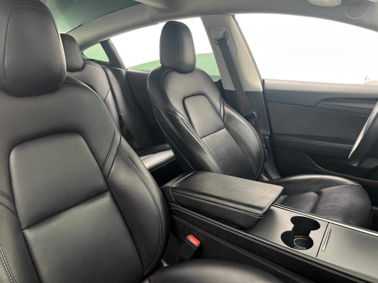 Thumbnail: 2022 Tesla Model 3 - 2