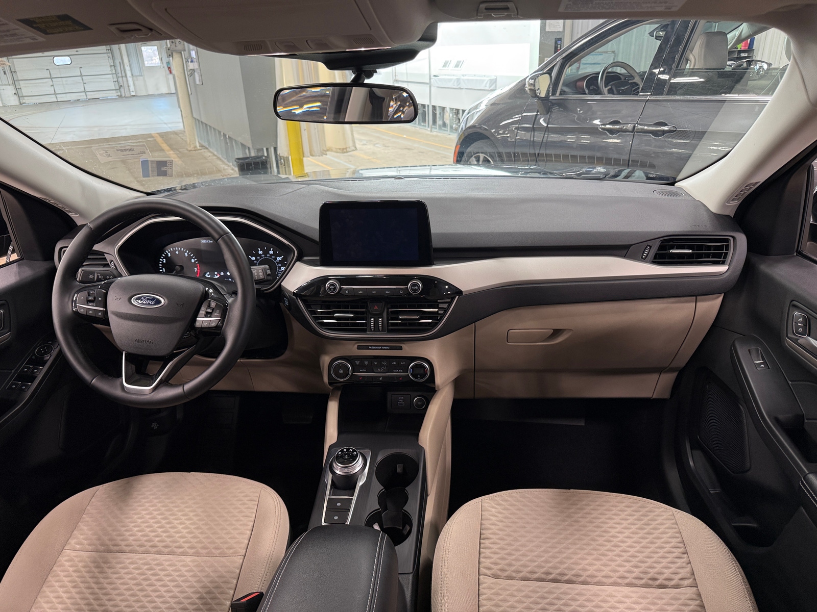 Thumbnail: 2021 Ford Escape - 3