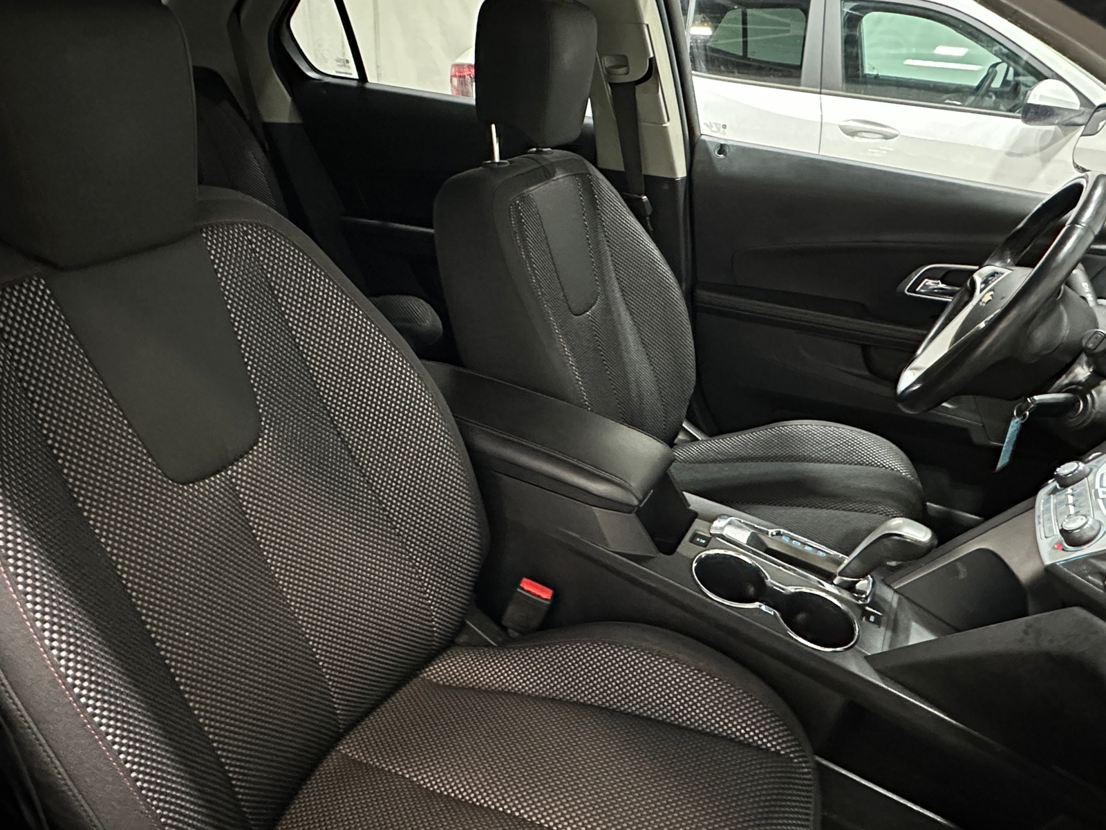 Thumbnail: 2014 Chevrolet Equinox - 2