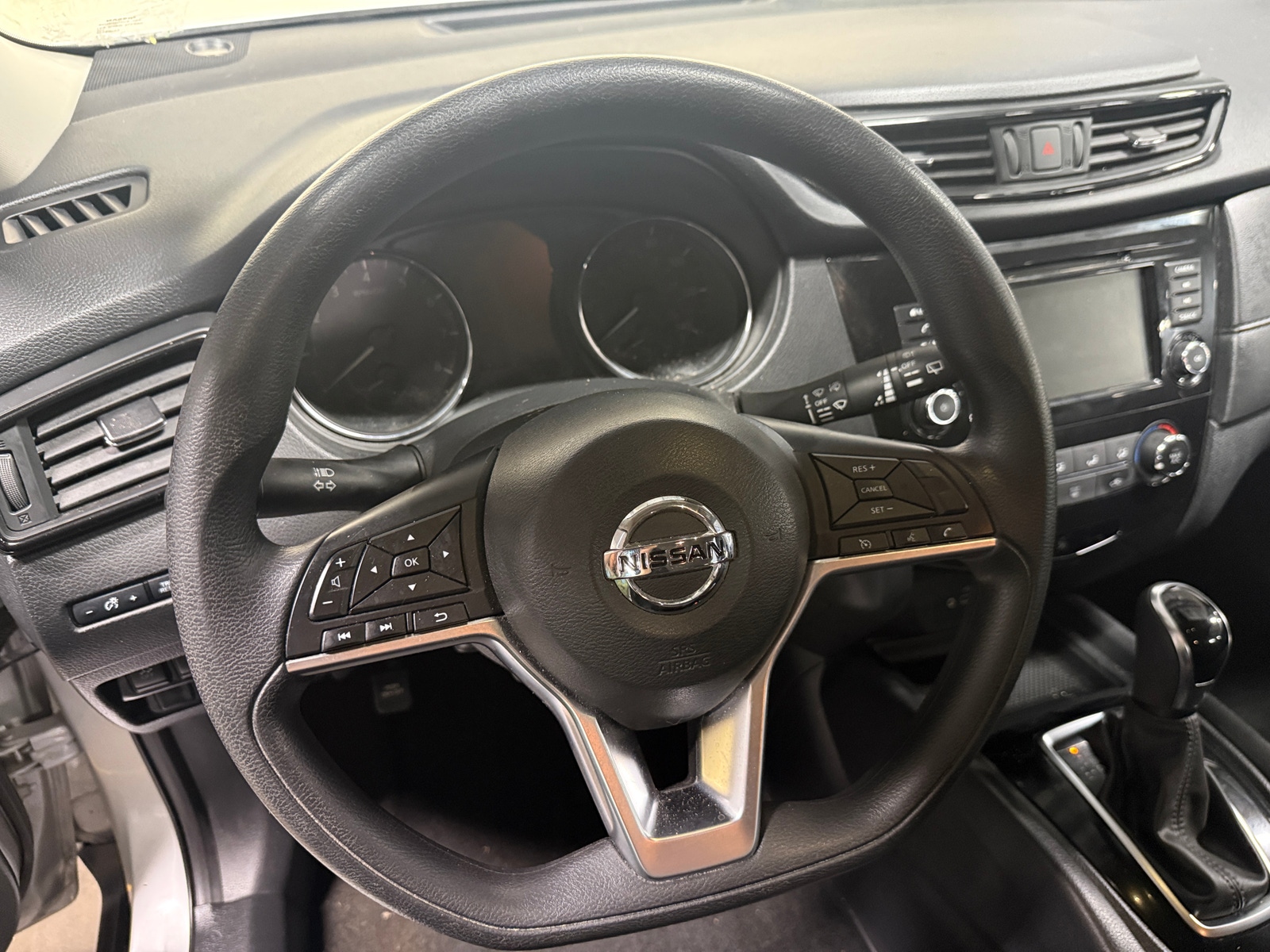 Thumbnail: 2019 Nissan Rogue - 5