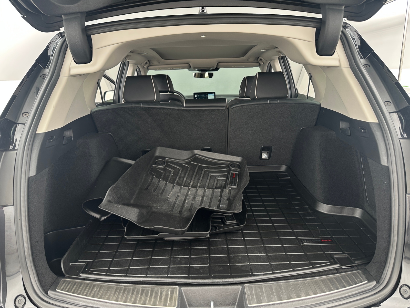 Thumbnail: 2024 Acura RDX - 6