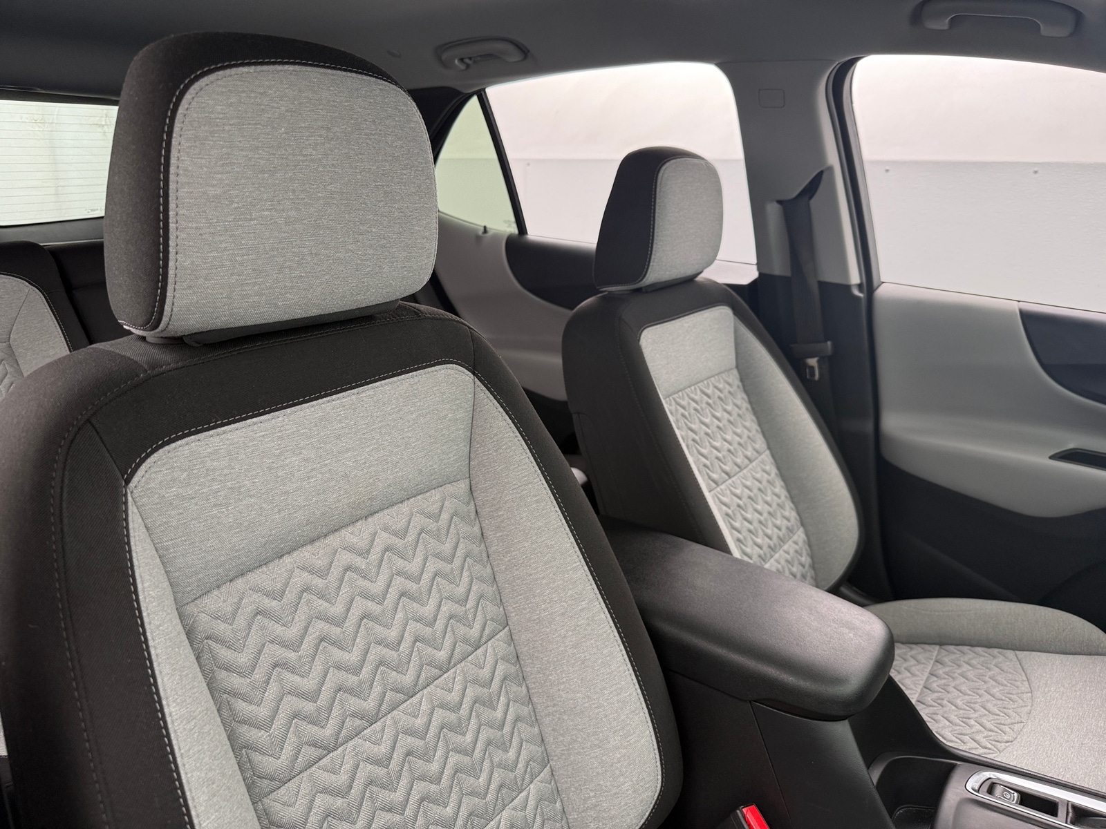 Thumbnail: 2024 Chevrolet Equinox - 2