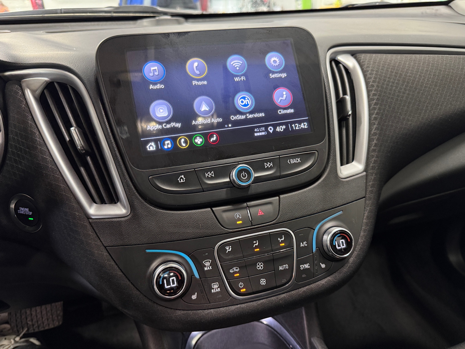 Thumbnail: 2025 Chevrolet Malibu - 4