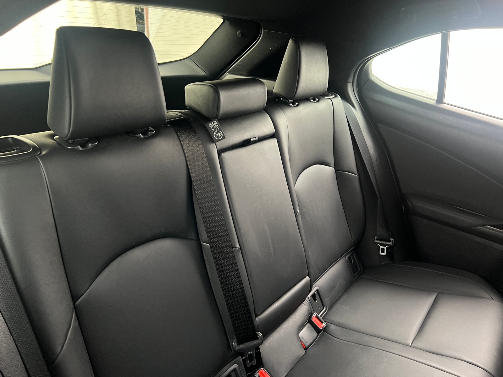 Thumbnail: 2025 Lexus UX - 5