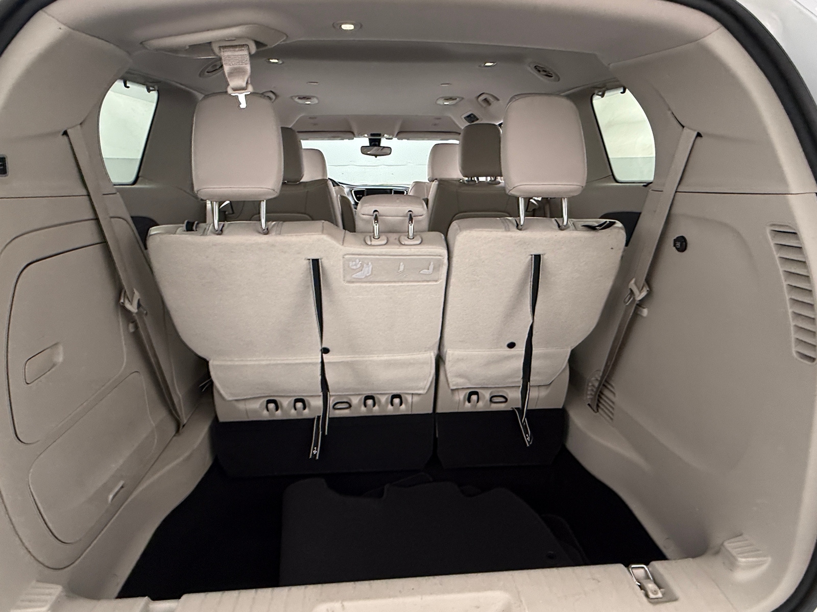 Thumbnail: 2018 Chrysler Pacifica - 6