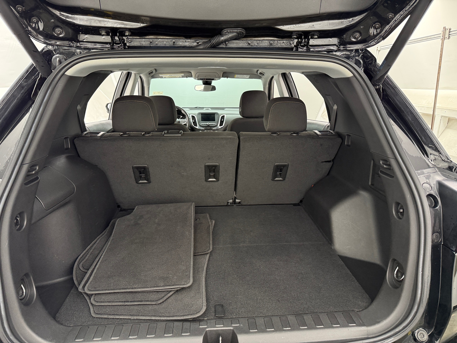 Thumbnail: 2022 Chevrolet Equinox - 7