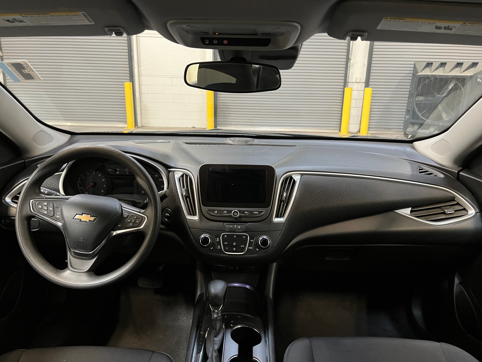 Thumbnail: 2024 Chevrolet Malibu - 3