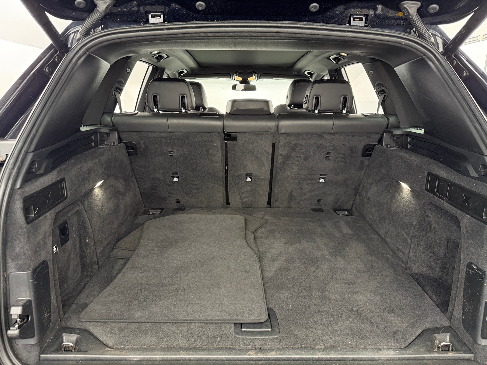 Thumbnail: 2022 BMW X5 - 6