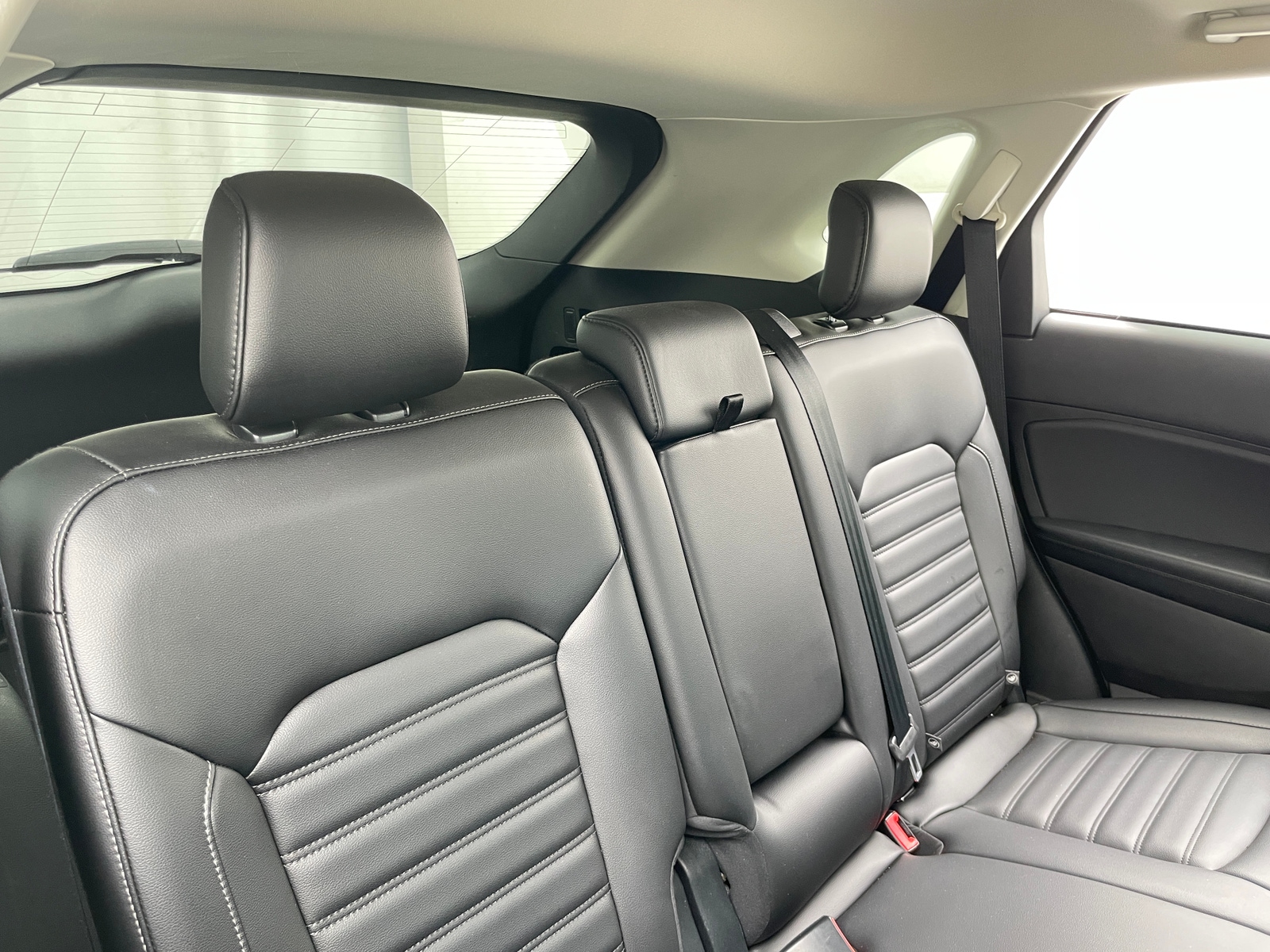 Thumbnail: 2020 Ford Edge - 5