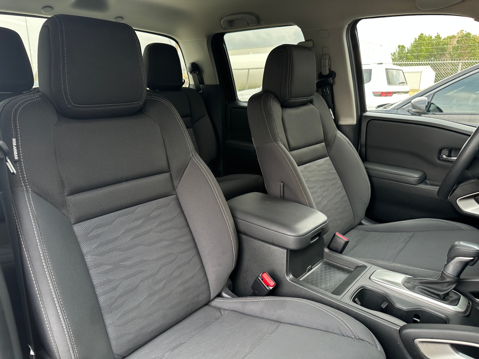 Thumbnail: 2024 Nissan Frontier - 2