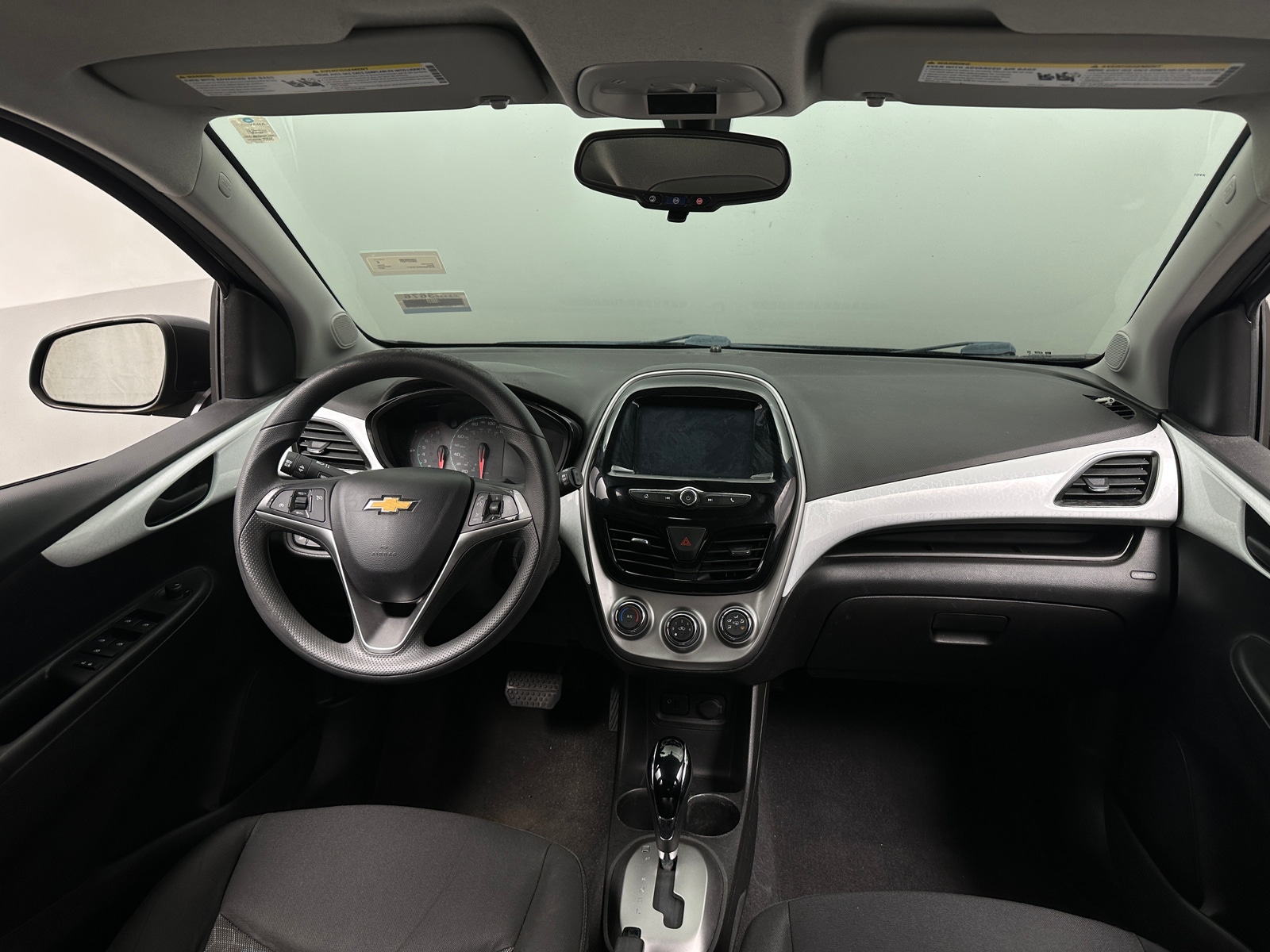 Thumbnail: 2017 Chevrolet Spark - 3