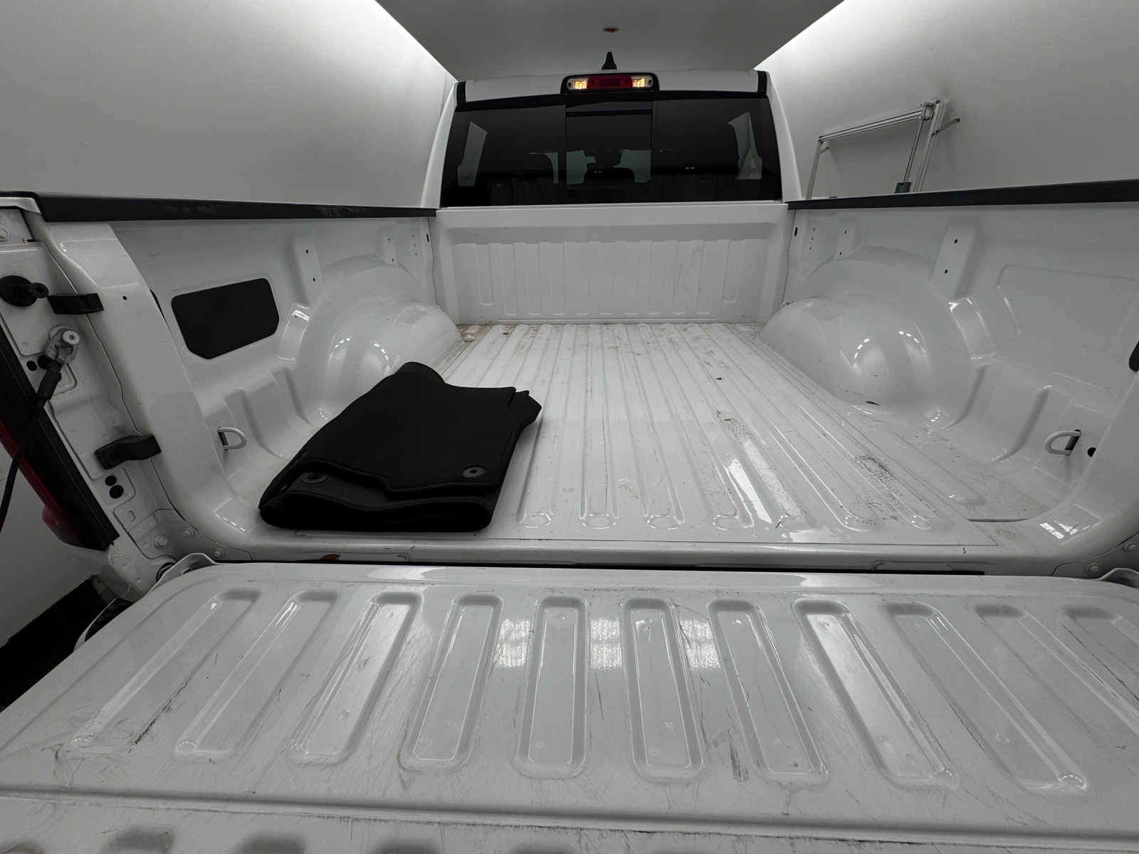 Thumbnail: 2025 RAM 1500 - 6