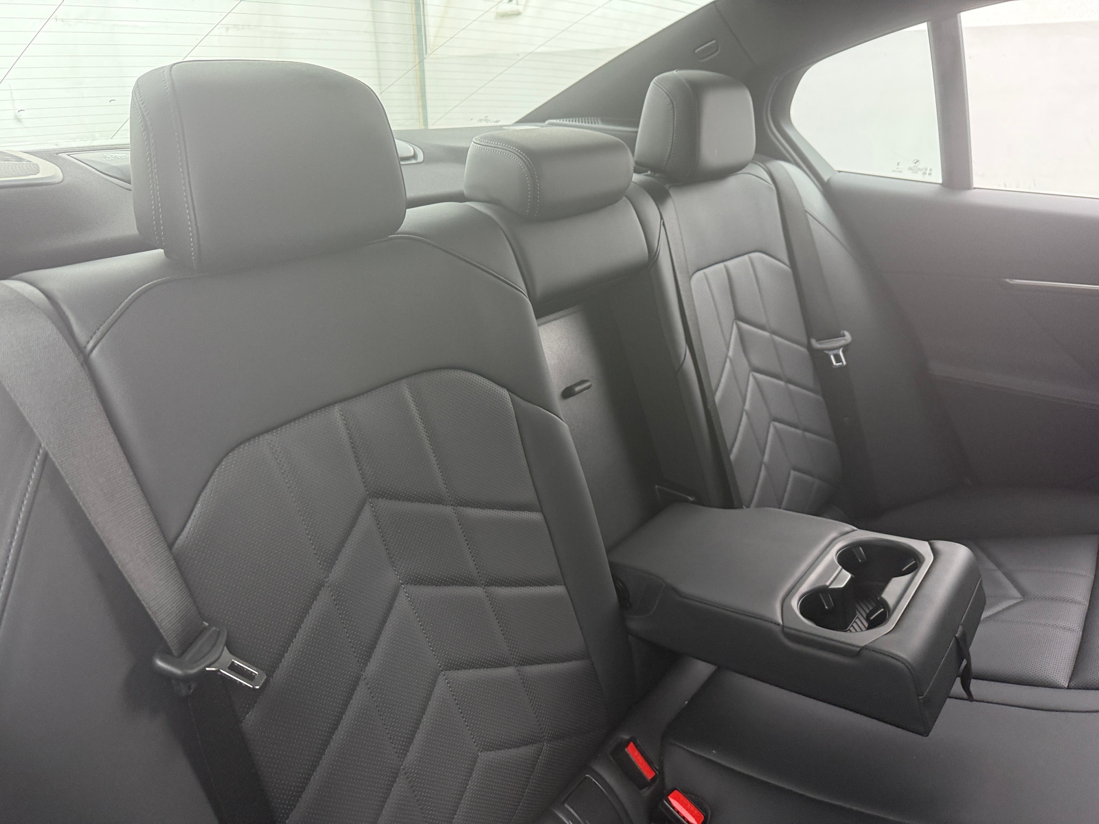 Thumbnail: 2025 BMW i5 - 5