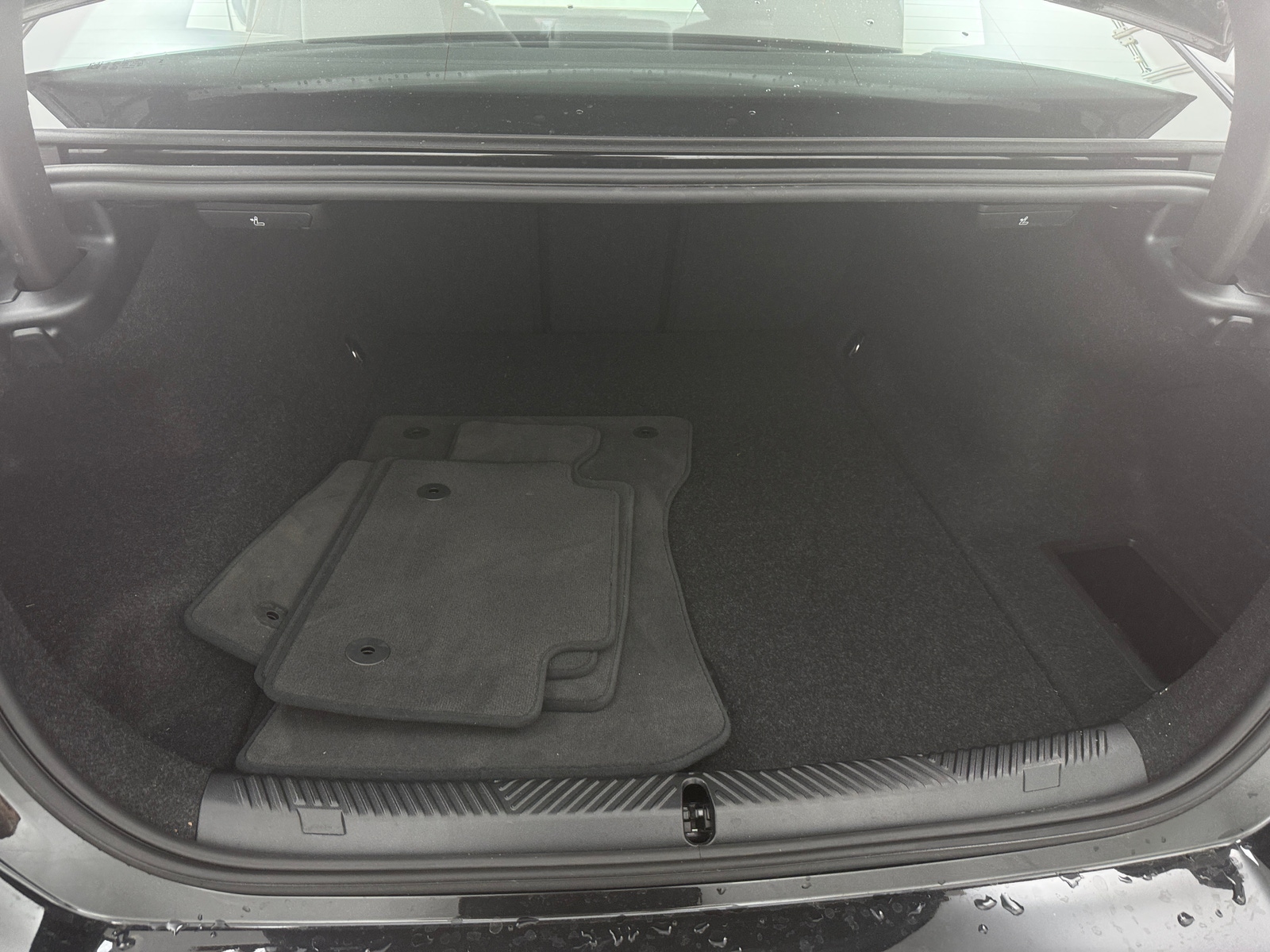 Thumbnail: 2025 BMW i5 - 6