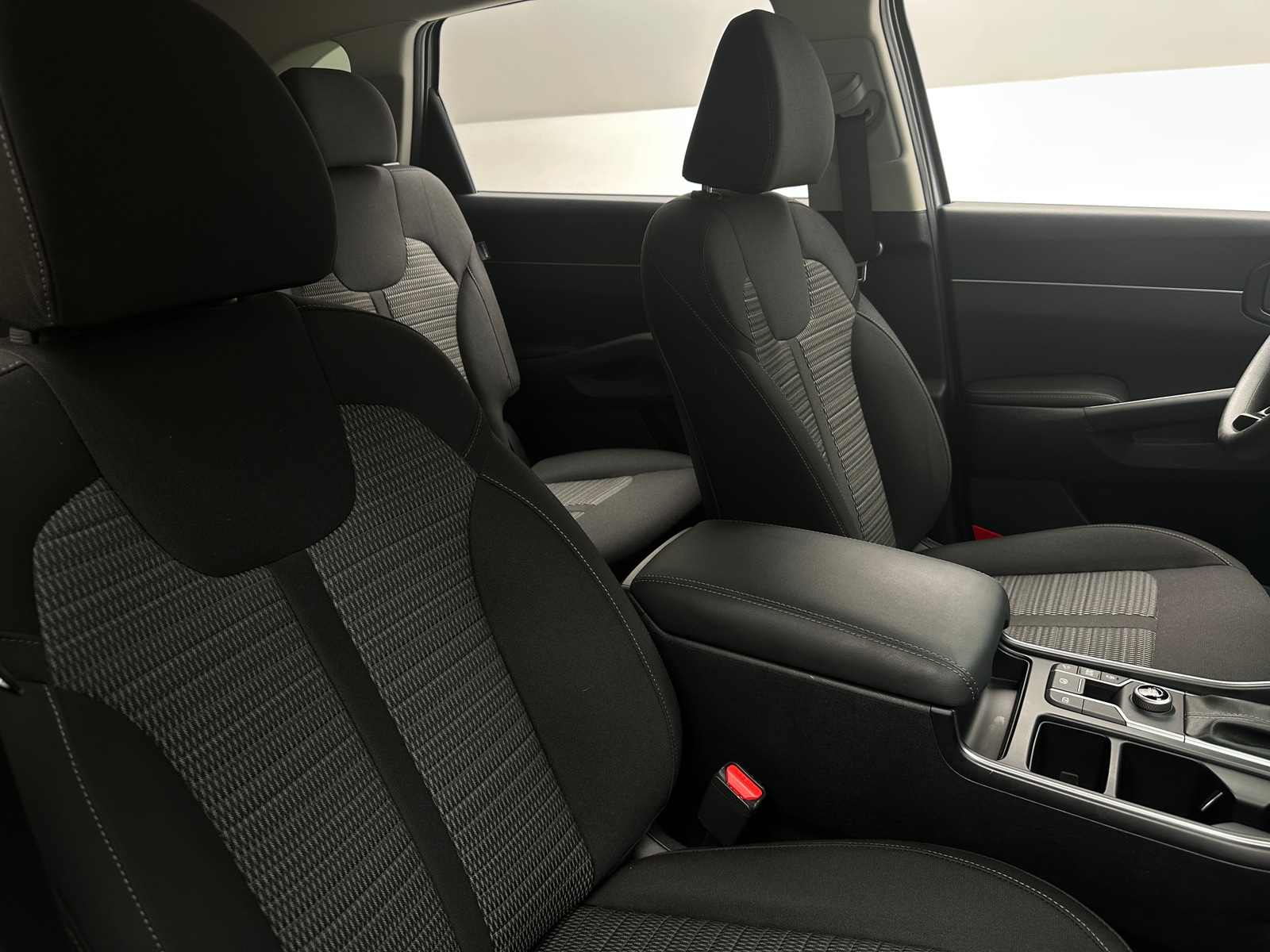 Thumbnail: 2025 Kia Sorento - 2