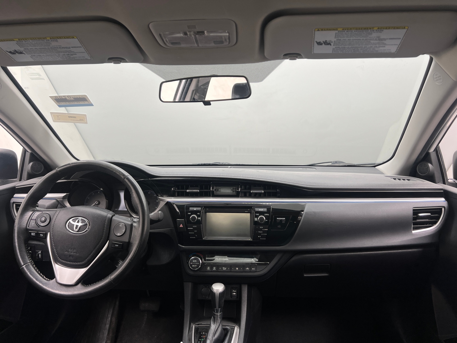 Thumbnail: 2016 Toyota Corolla - 3