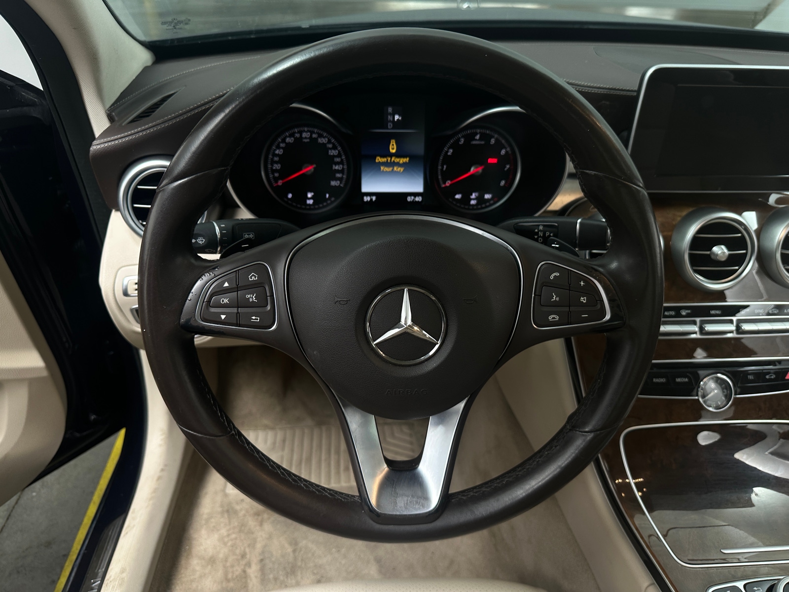 Thumbnail: 2016 Mercedes-Benz C-Class - 5