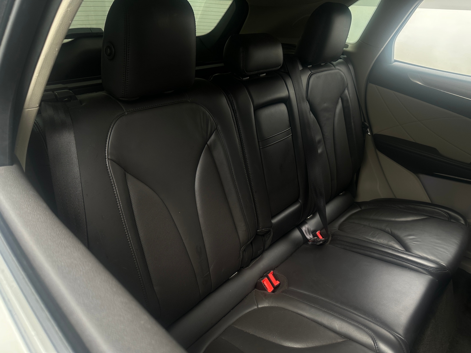 Thumbnail: 2017 Lincoln MKC - 5