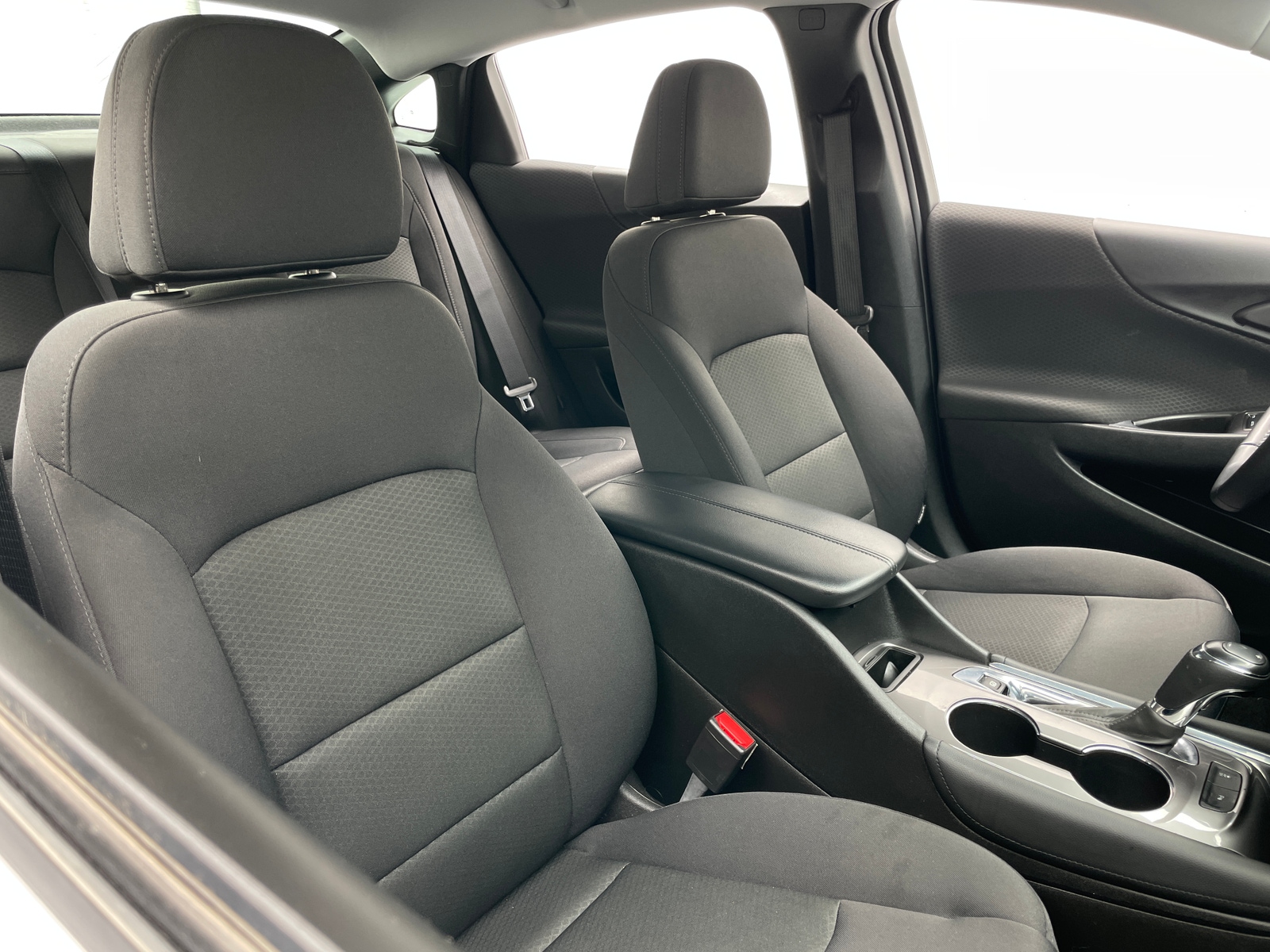 Thumbnail: 2017 Chevrolet Malibu - 2