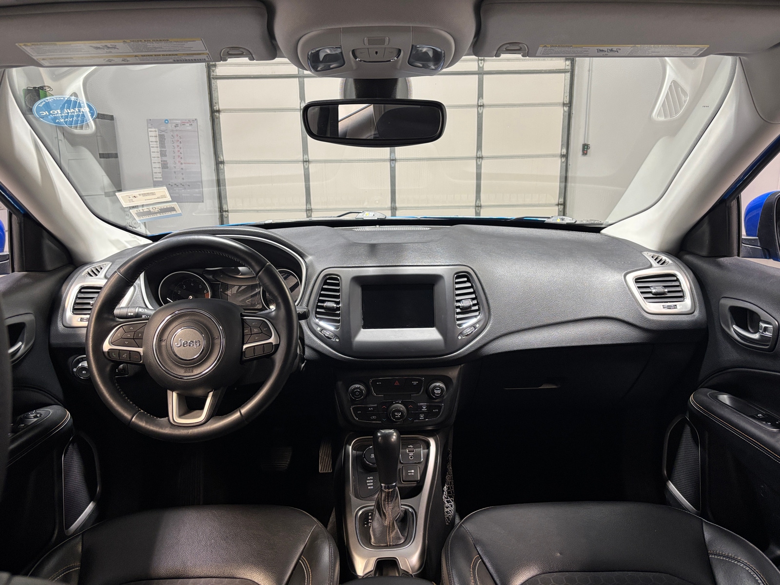 Thumbnail: 2019 Jeep Compass - 3