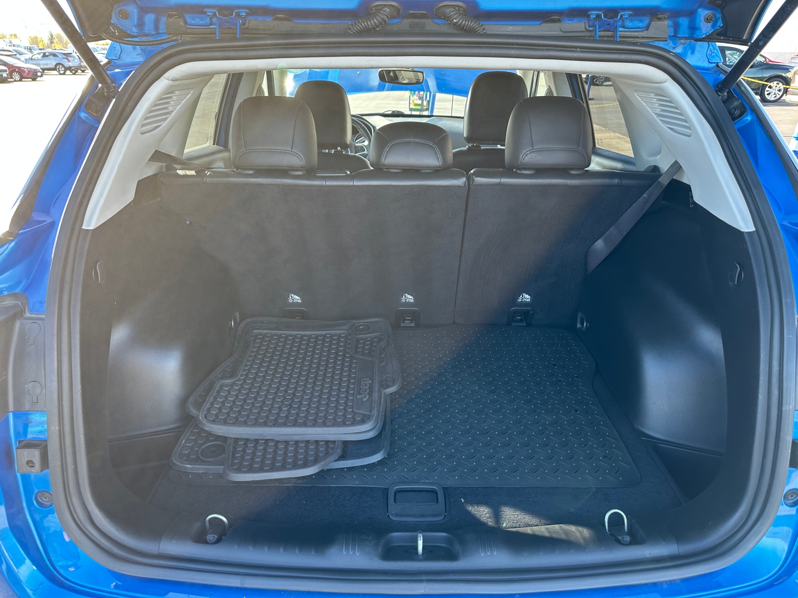 Thumbnail: 2019 Jeep Compass - 7