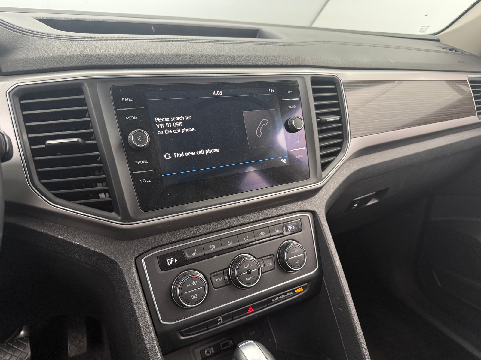 Thumbnail: 2019 Volkswagen Atlas - 3