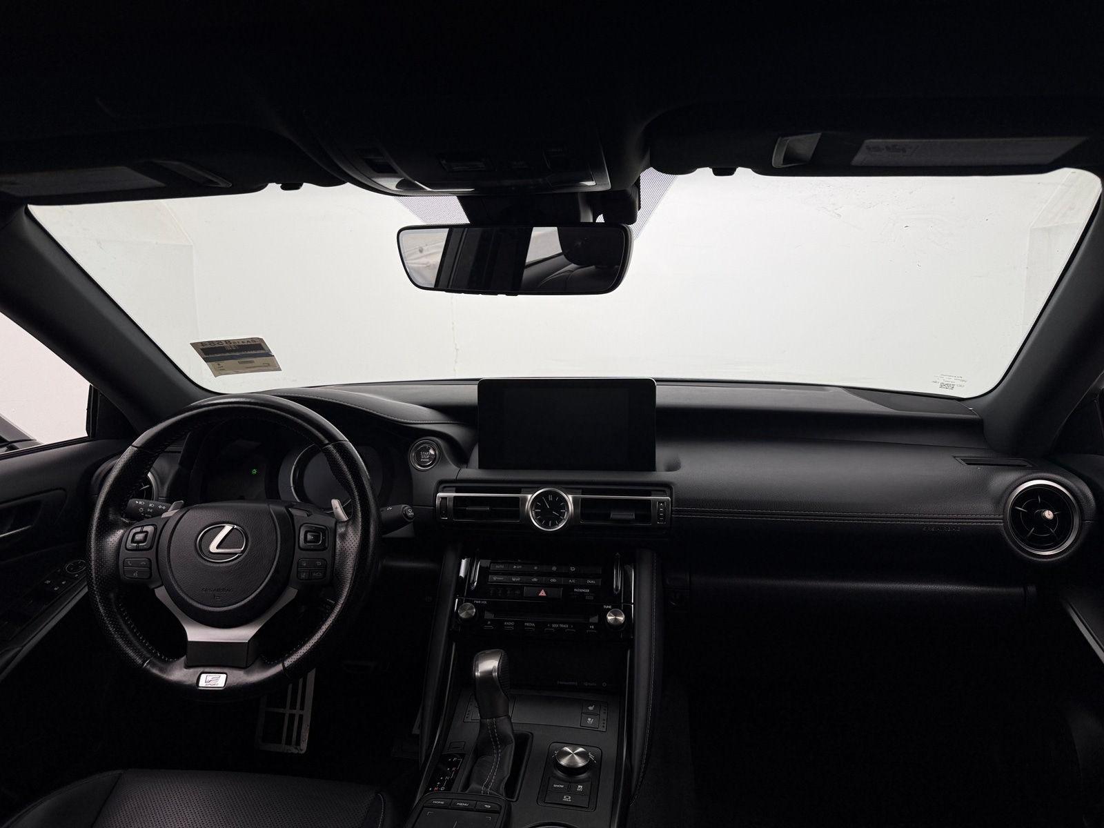 Thumbnail: 2022 Lexus IS - 2