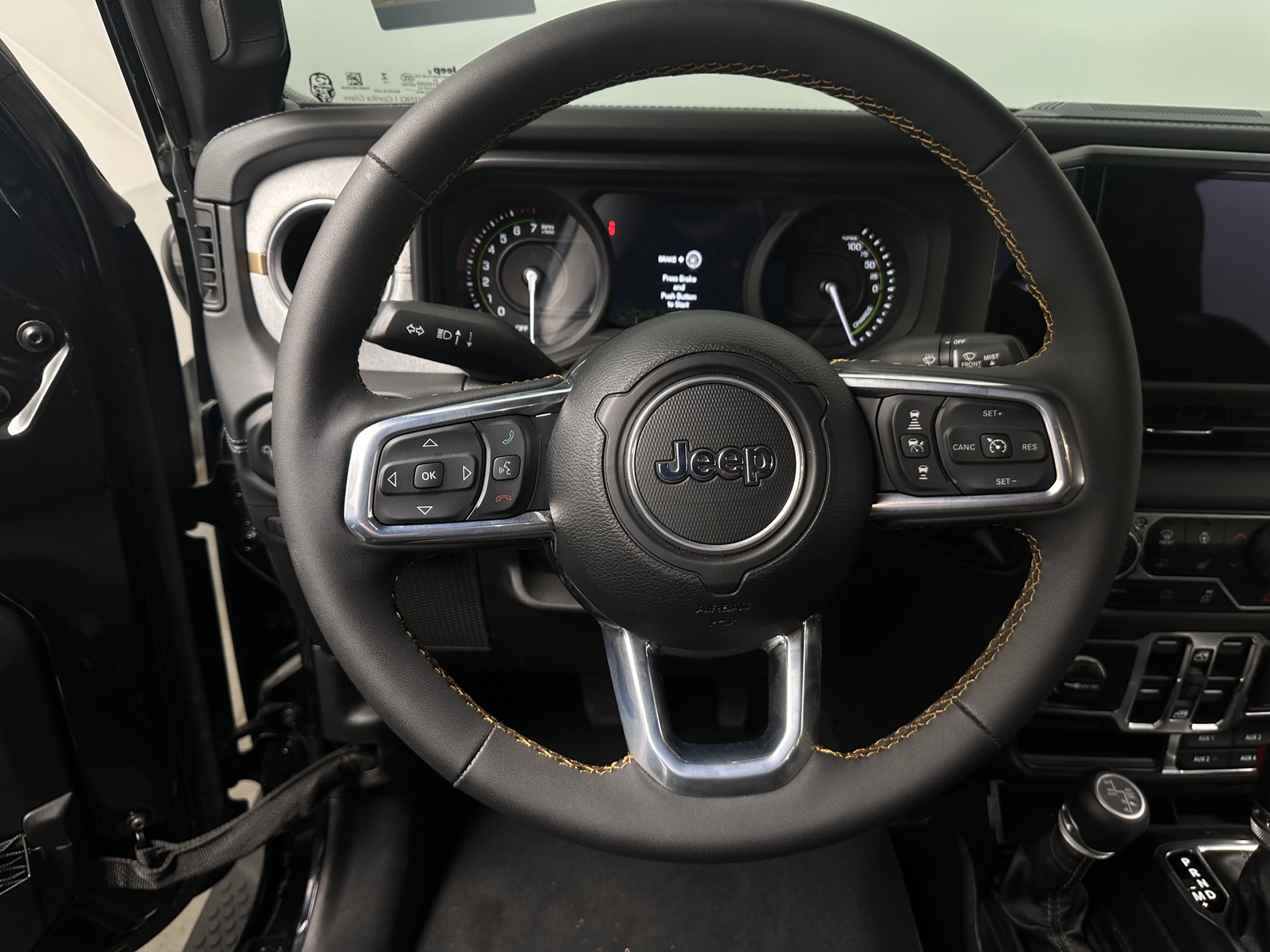 Thumbnail: 2024 Jeep Wrangler - 5