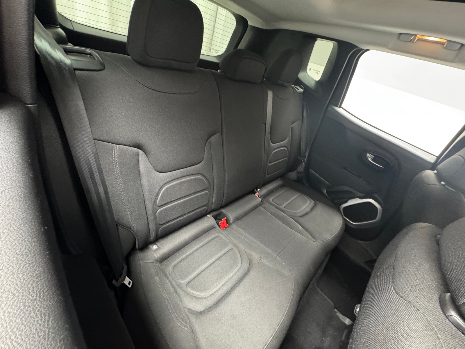 Thumbnail: 2018 Jeep Renegade - 6