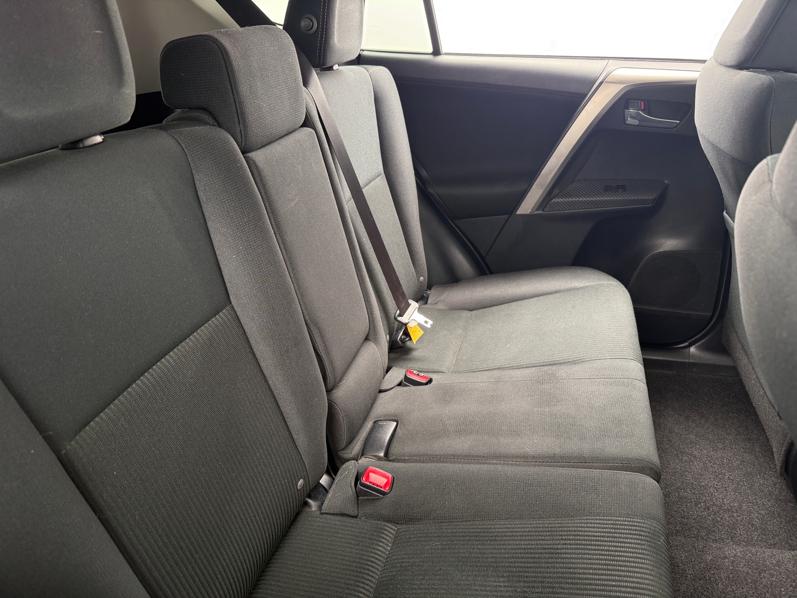 Thumbnail: 2015 Toyota RAV4 - 6